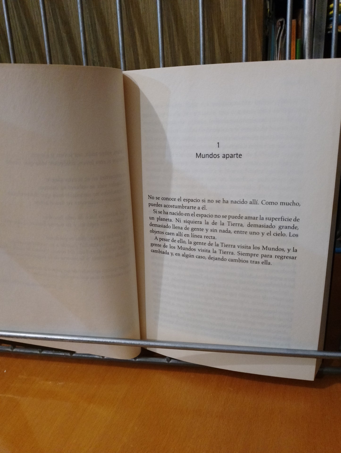 Mundos. Joe Haldeman