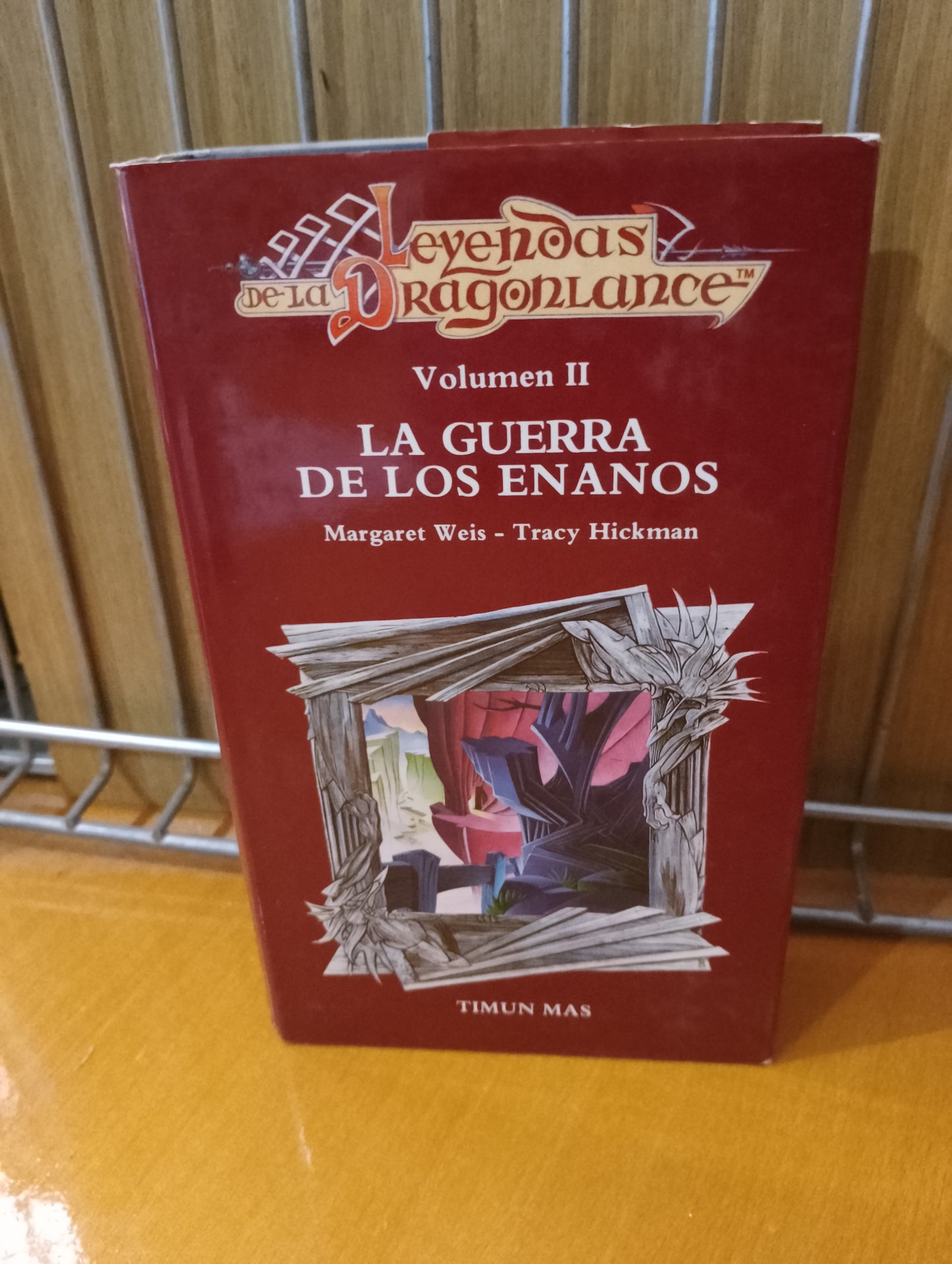 Caza de brujas. Virginia Boecker