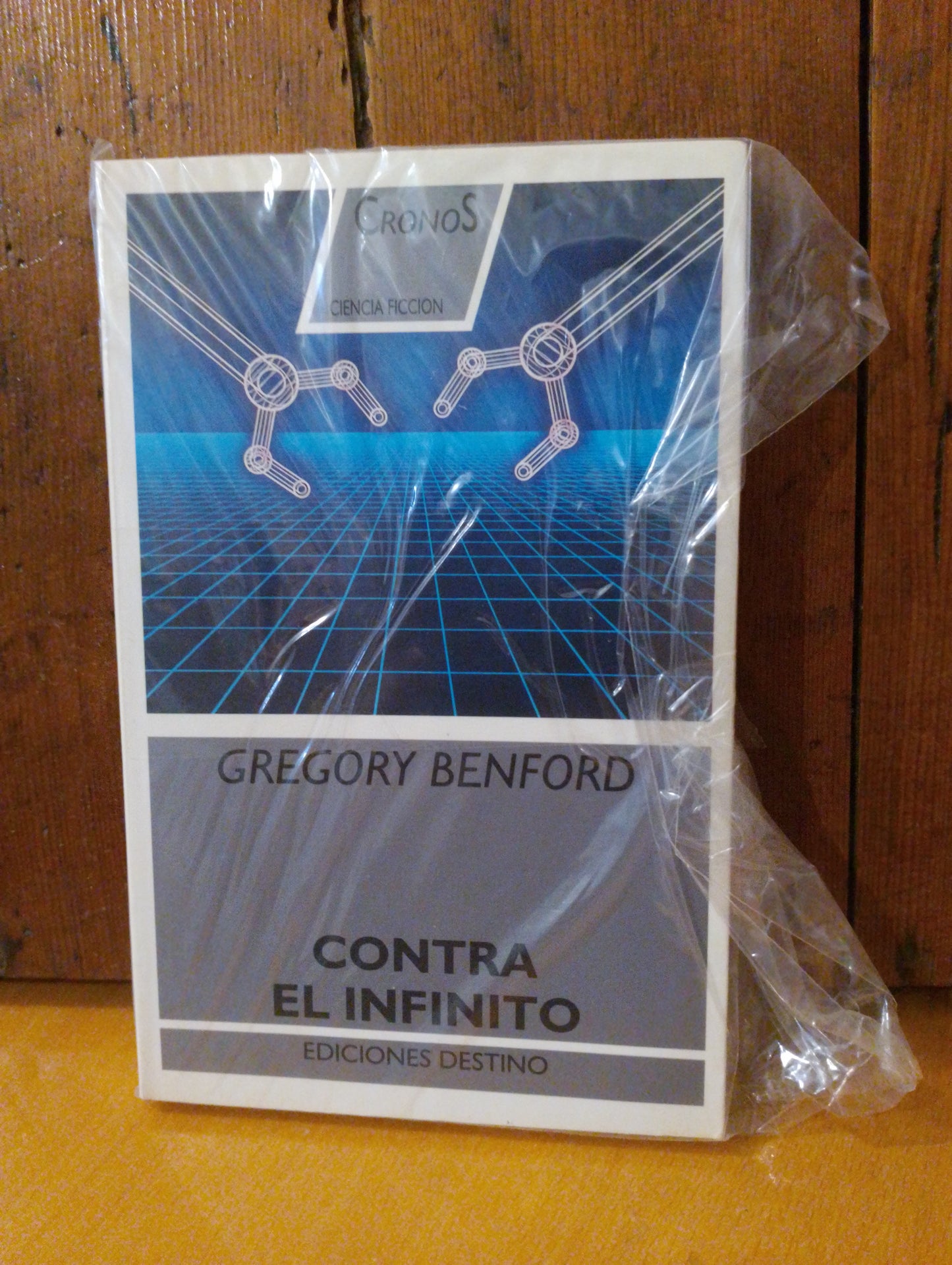 Contra el infinito. Gregory Benford