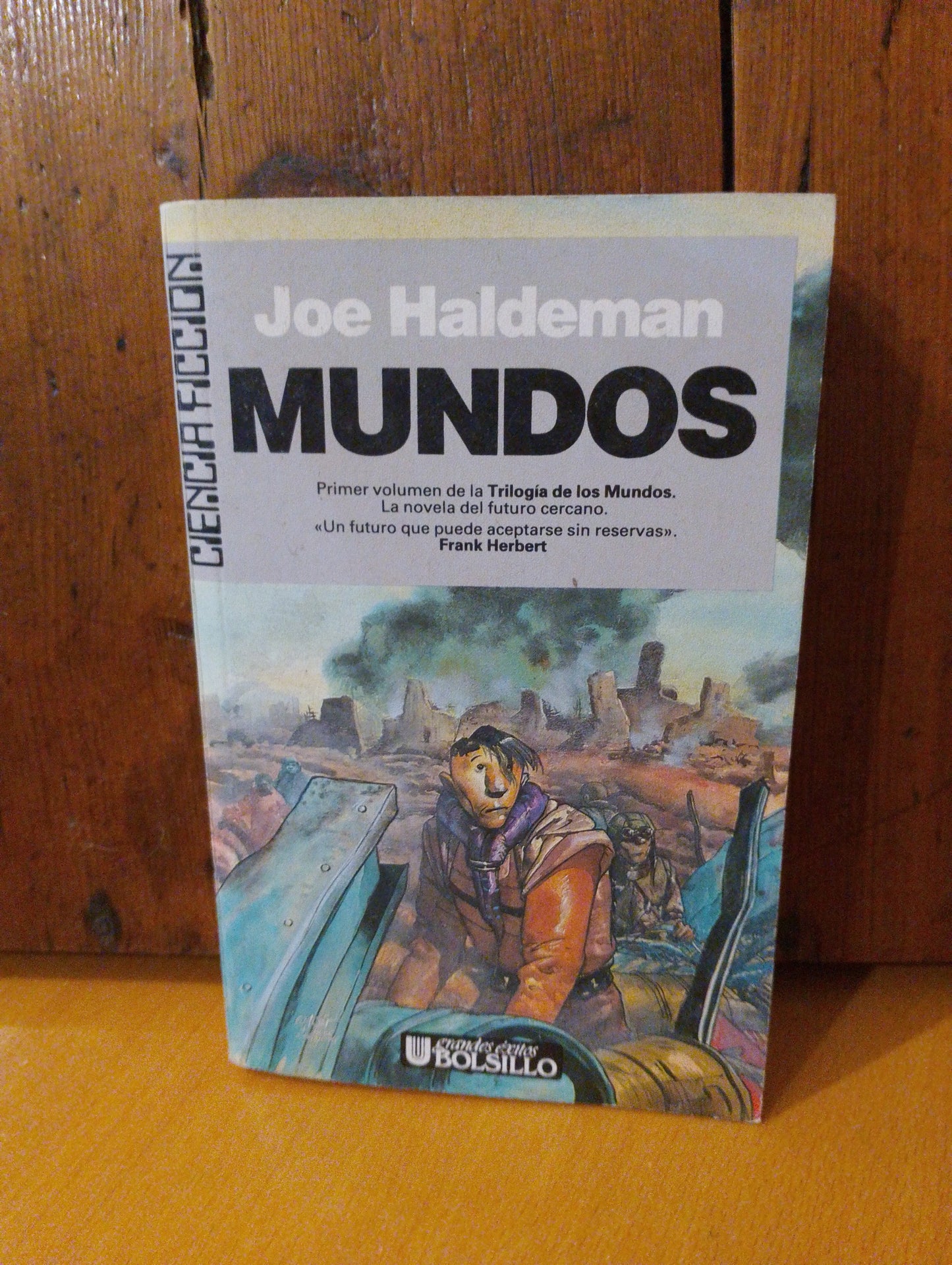 Mundos. Joe Haldeman