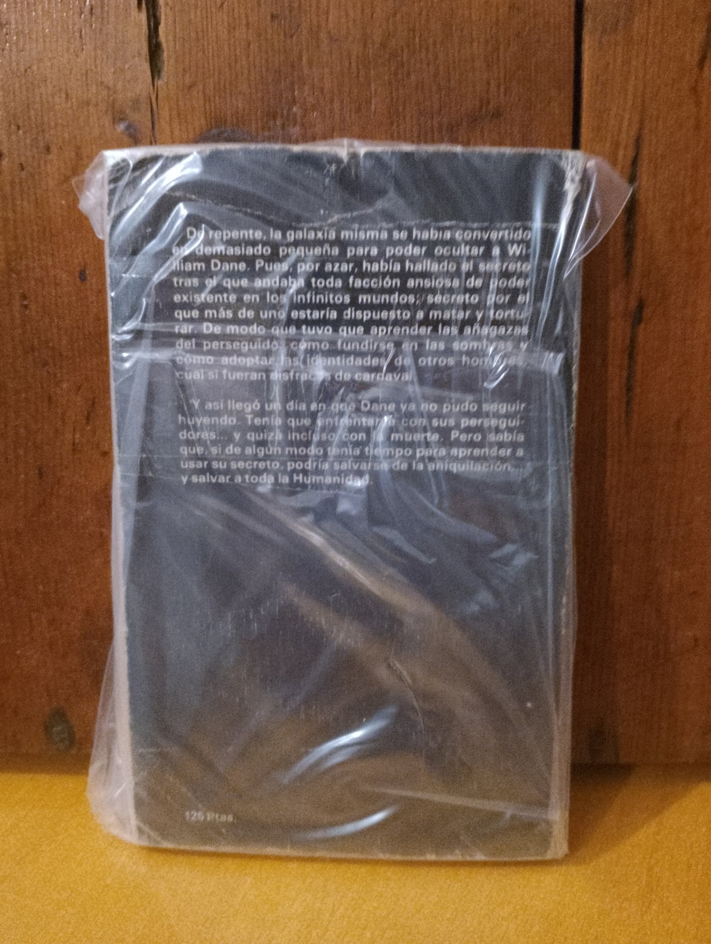 El mundo fortaleza. James E Gunn