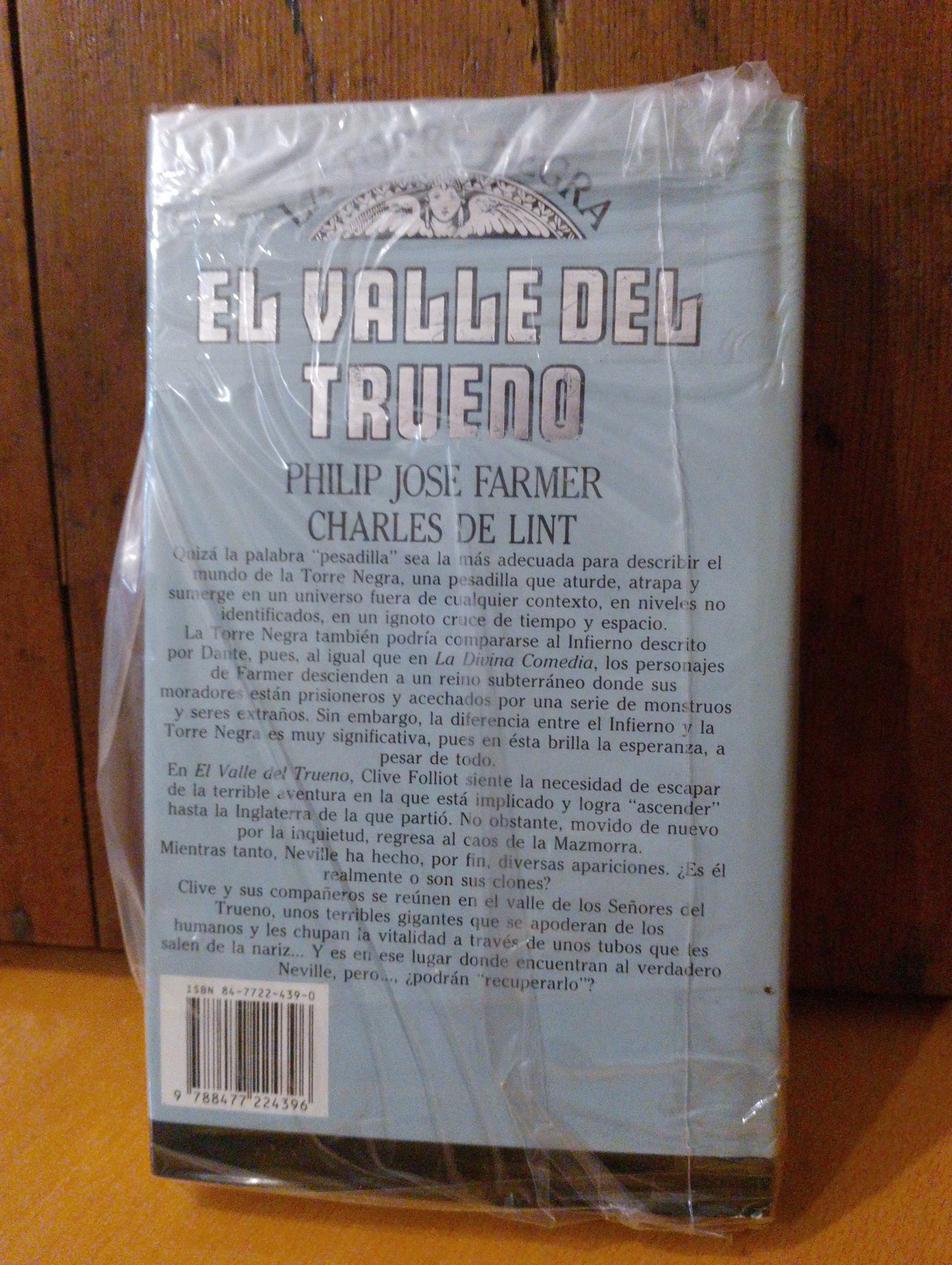 El valle del trueno. Philip Jose Farmer. Charles de Lint