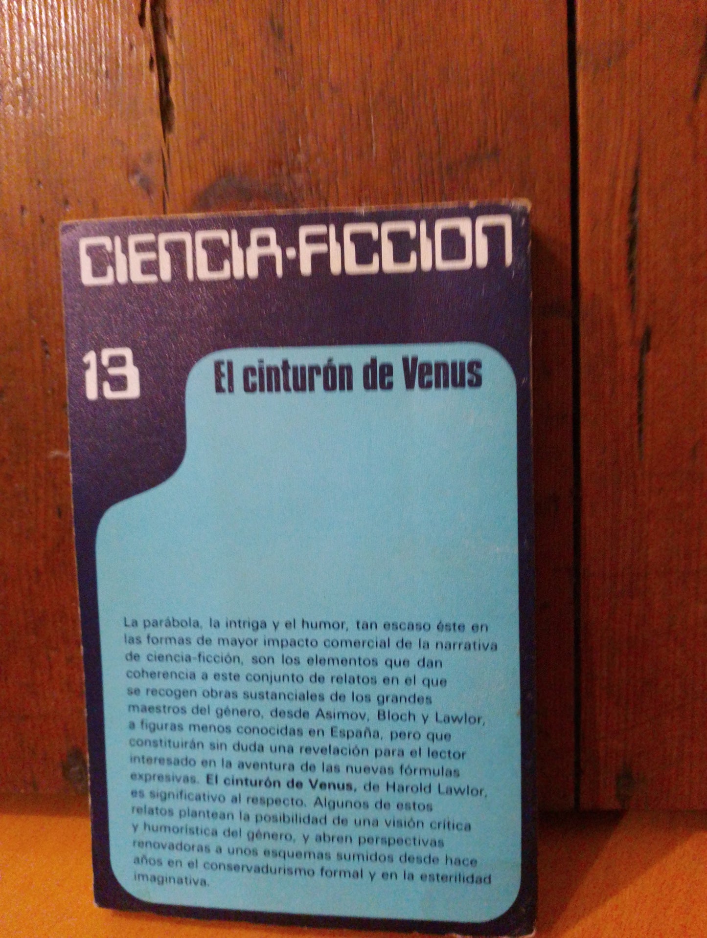 El cinturón de Venus. Isaac Asimov. Robert Bloch. Harold Lawlor