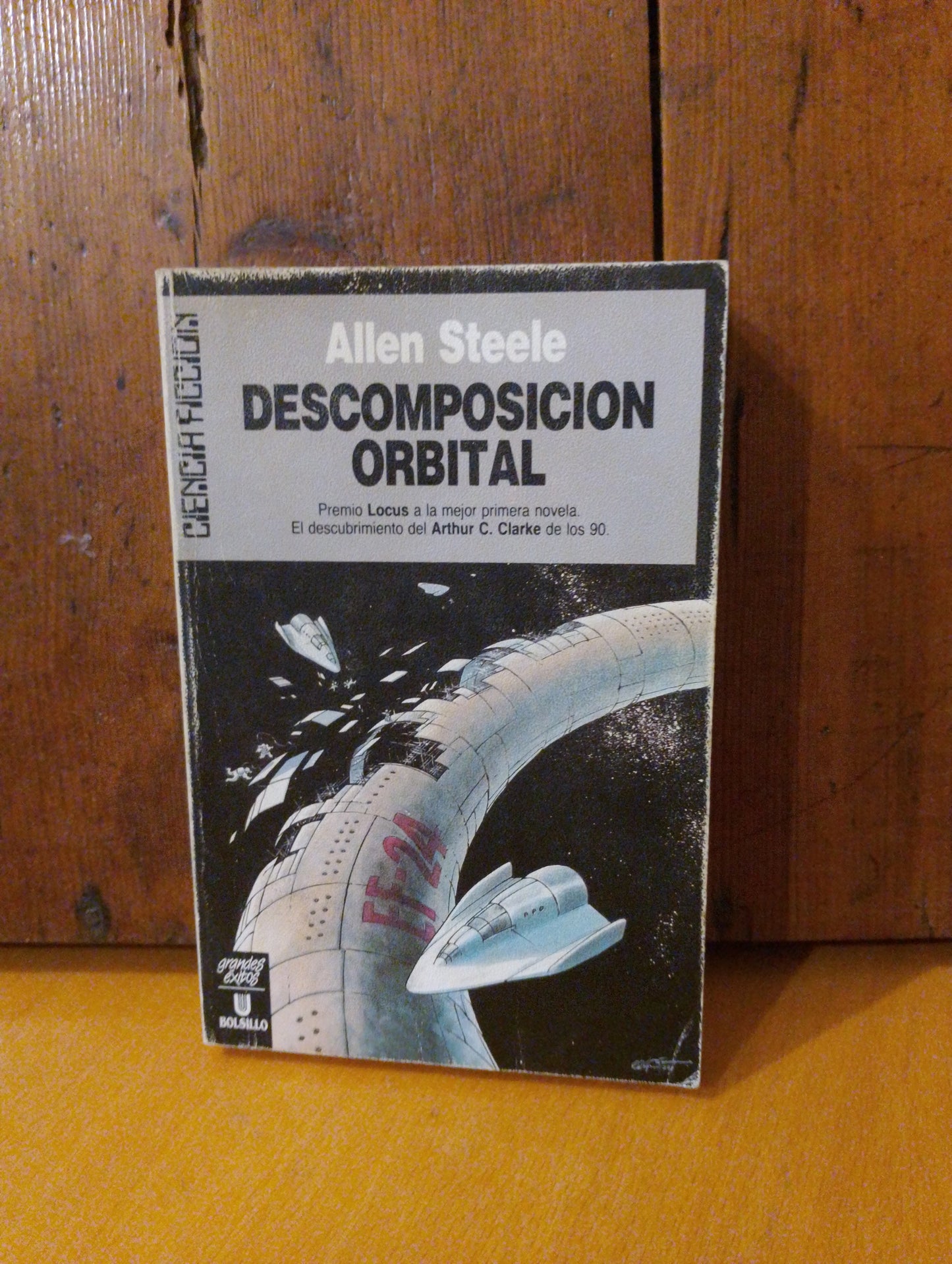 Descomposición orbital. Allen Steele