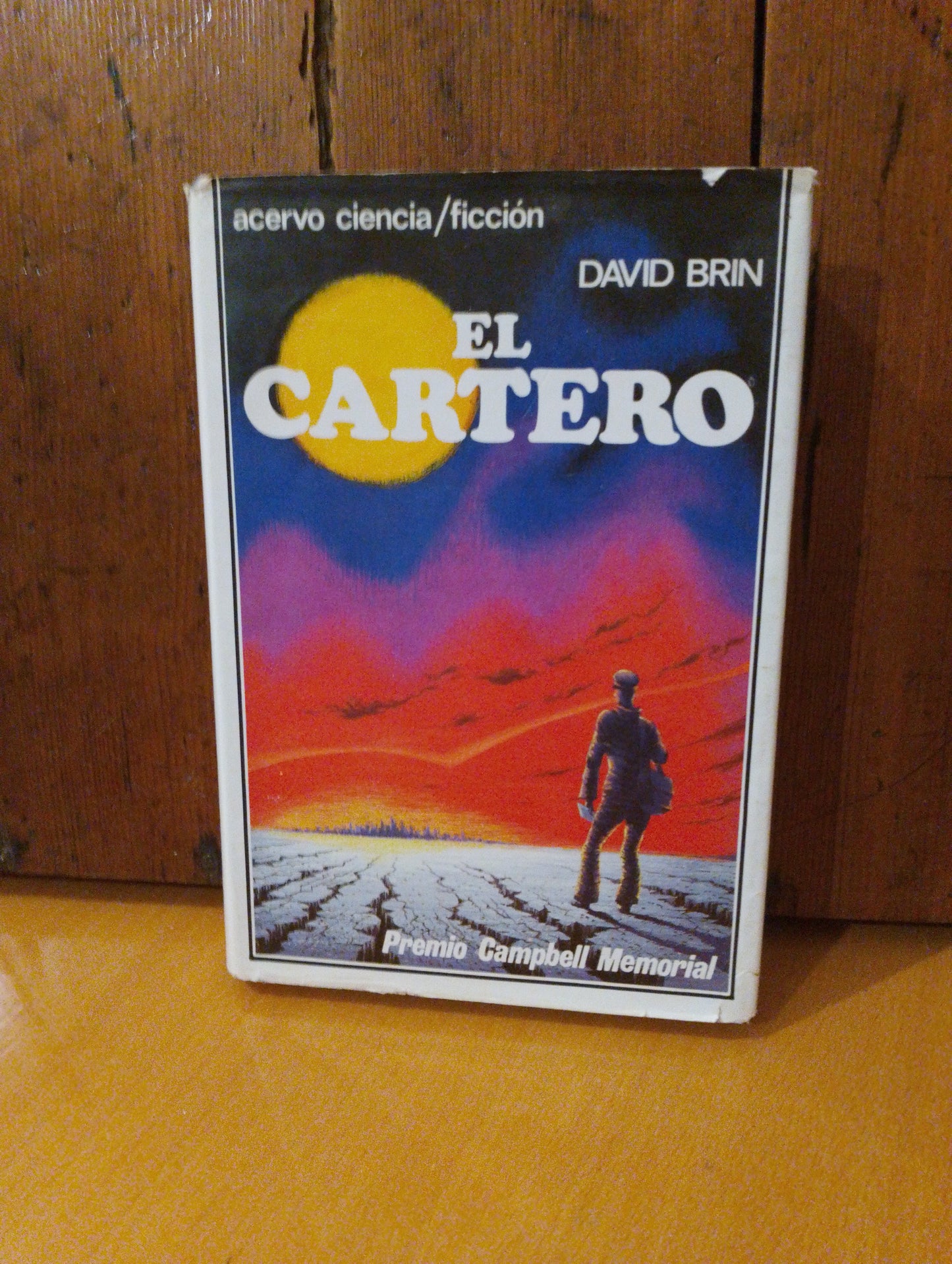 El cartero. David Brin