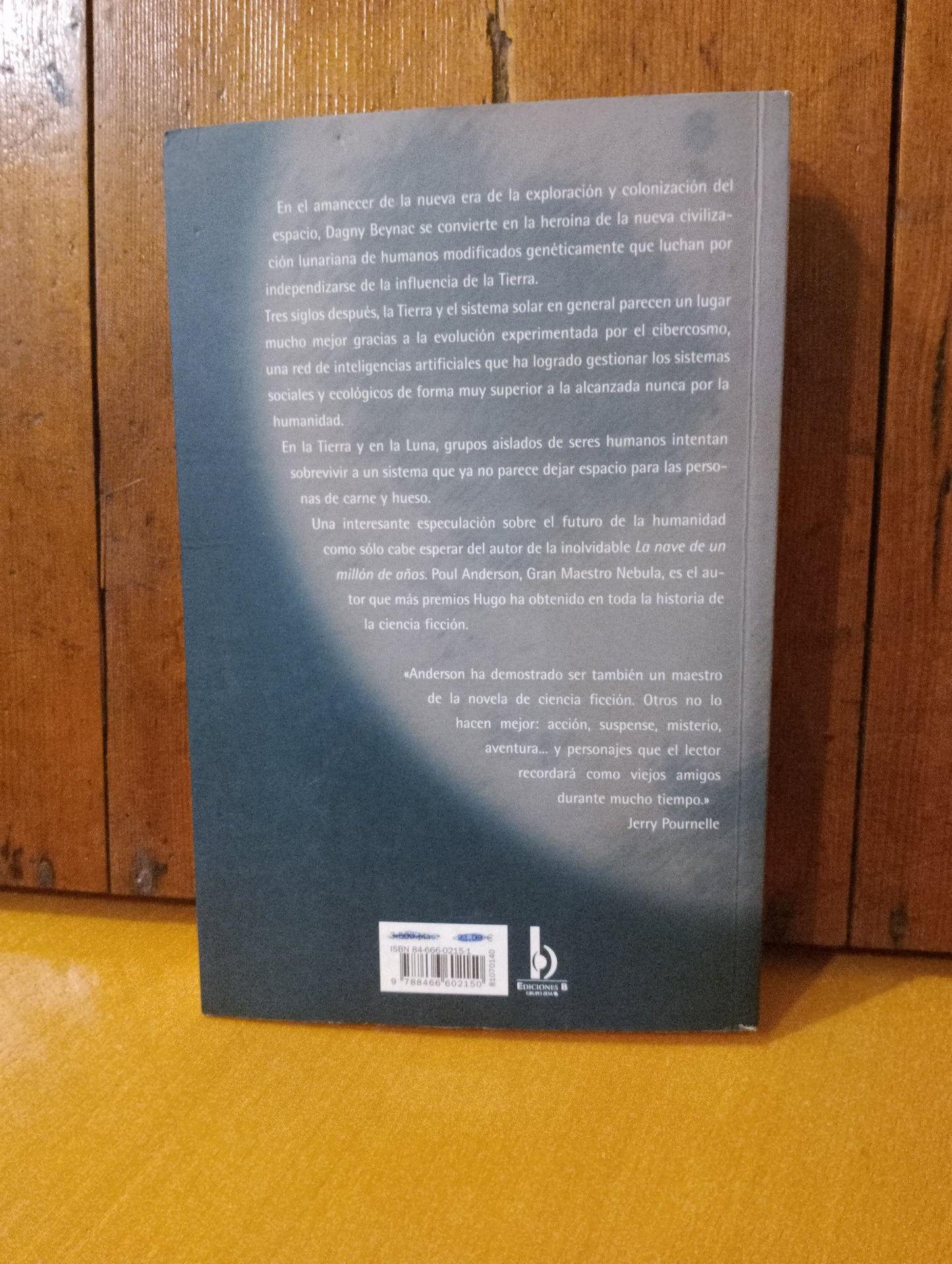 Las estrellas son de fuego. Poul Anderson