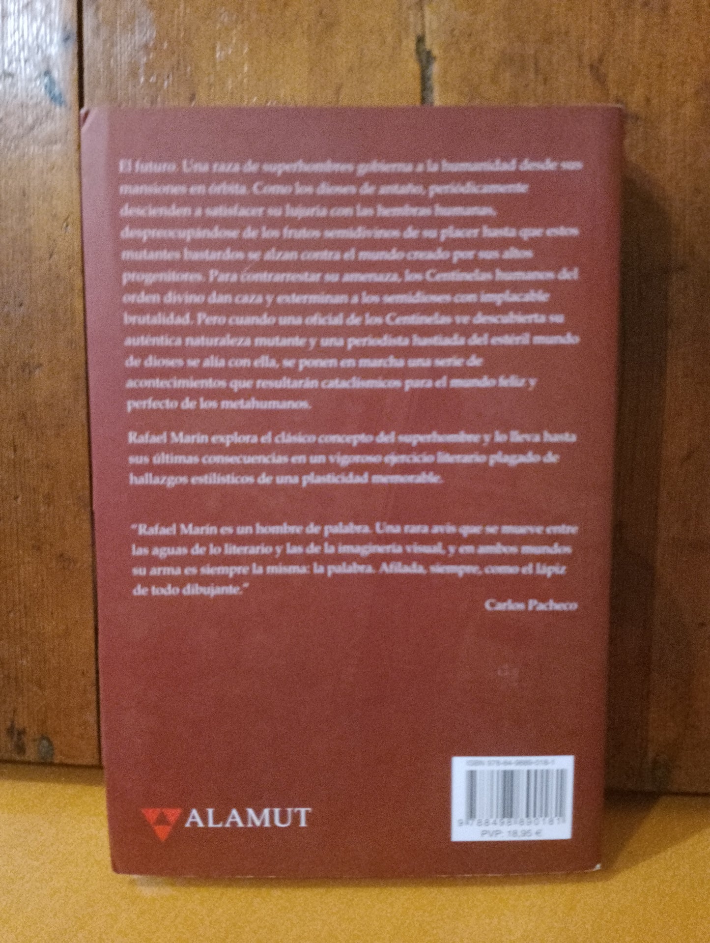 Mundo de dioses. Rafael Marín