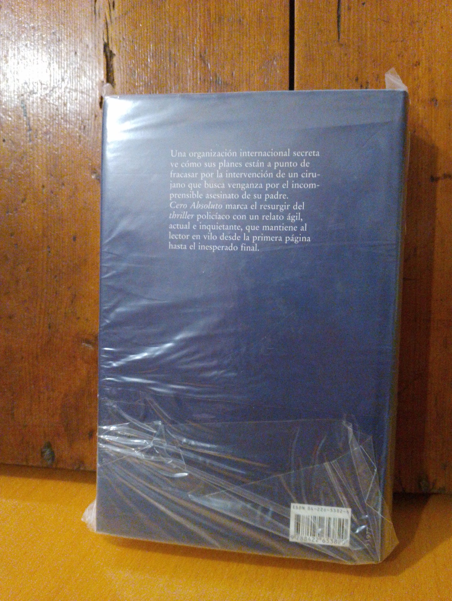 Cero absoluto. Allan Folsom