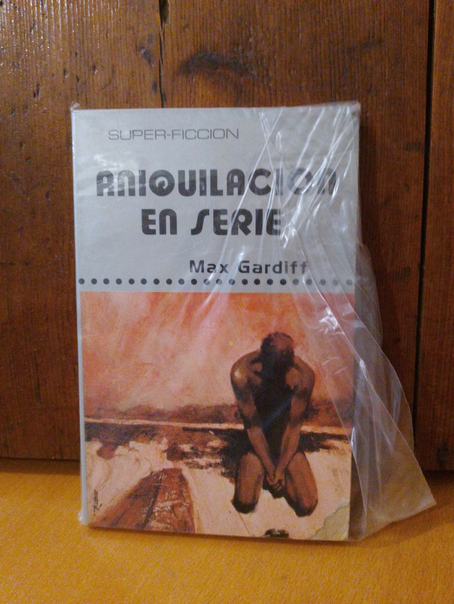 Aniquilación en serie. Max Gardiff