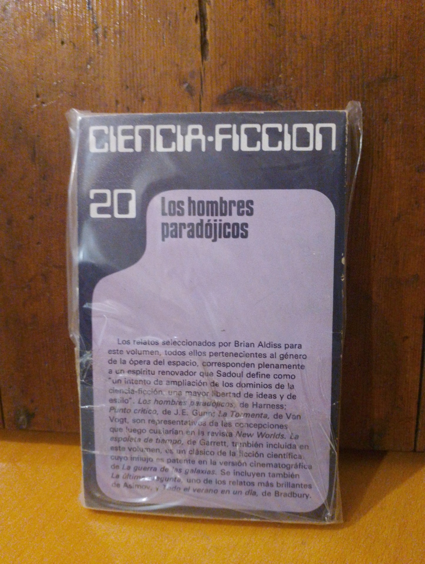 Los hombres paradójicos. Charles Harness. Ray Bradbury. Isaac Asimov