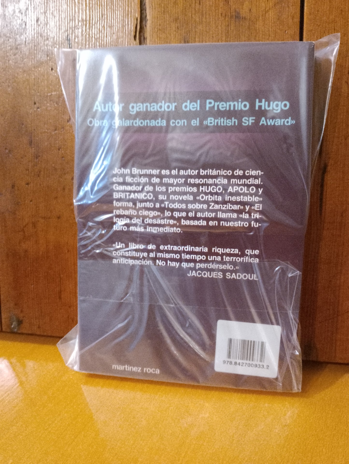 Órbita inestable. John Brunner