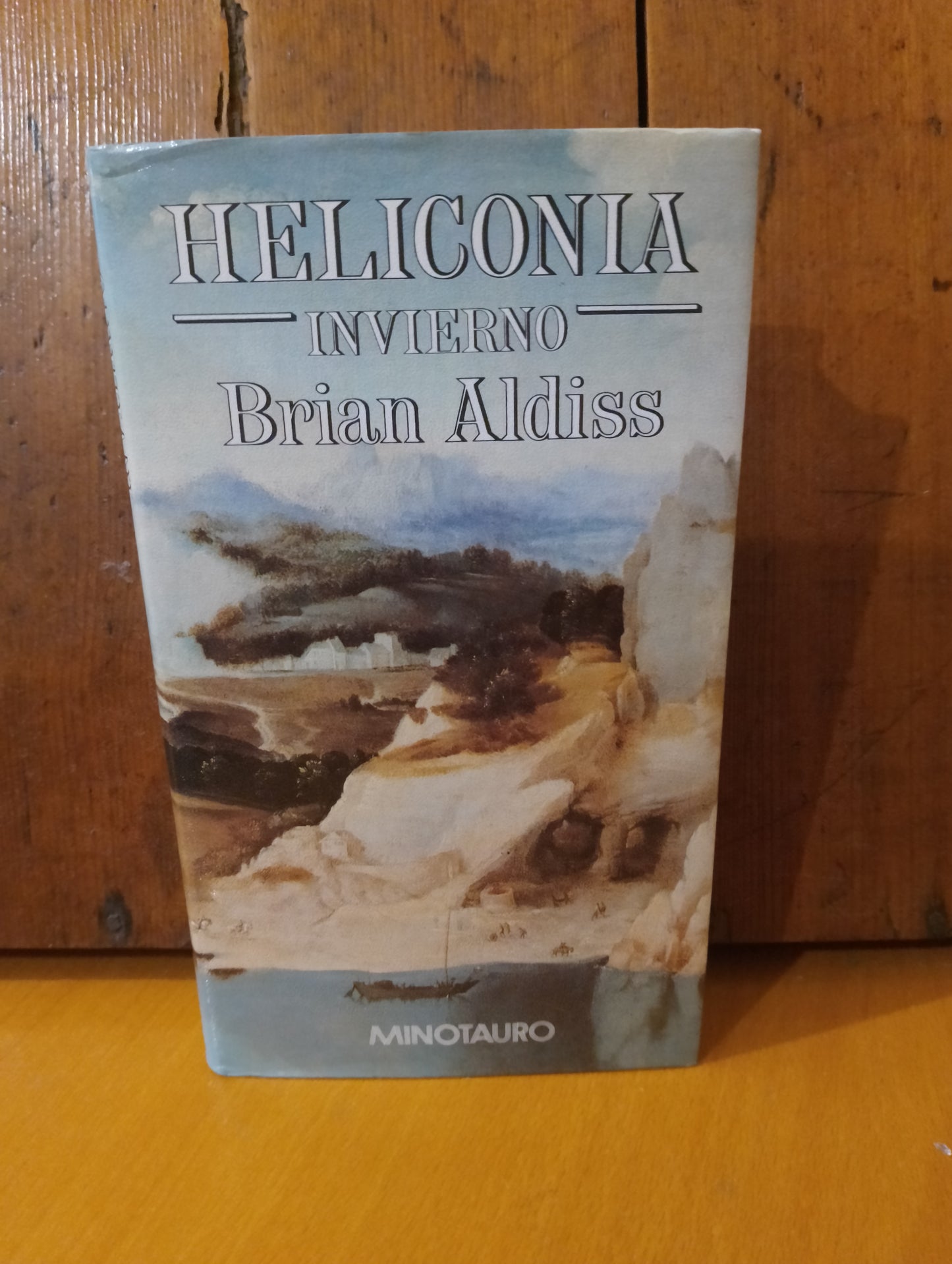 Heliconia. Invierno. Brian Aldiss