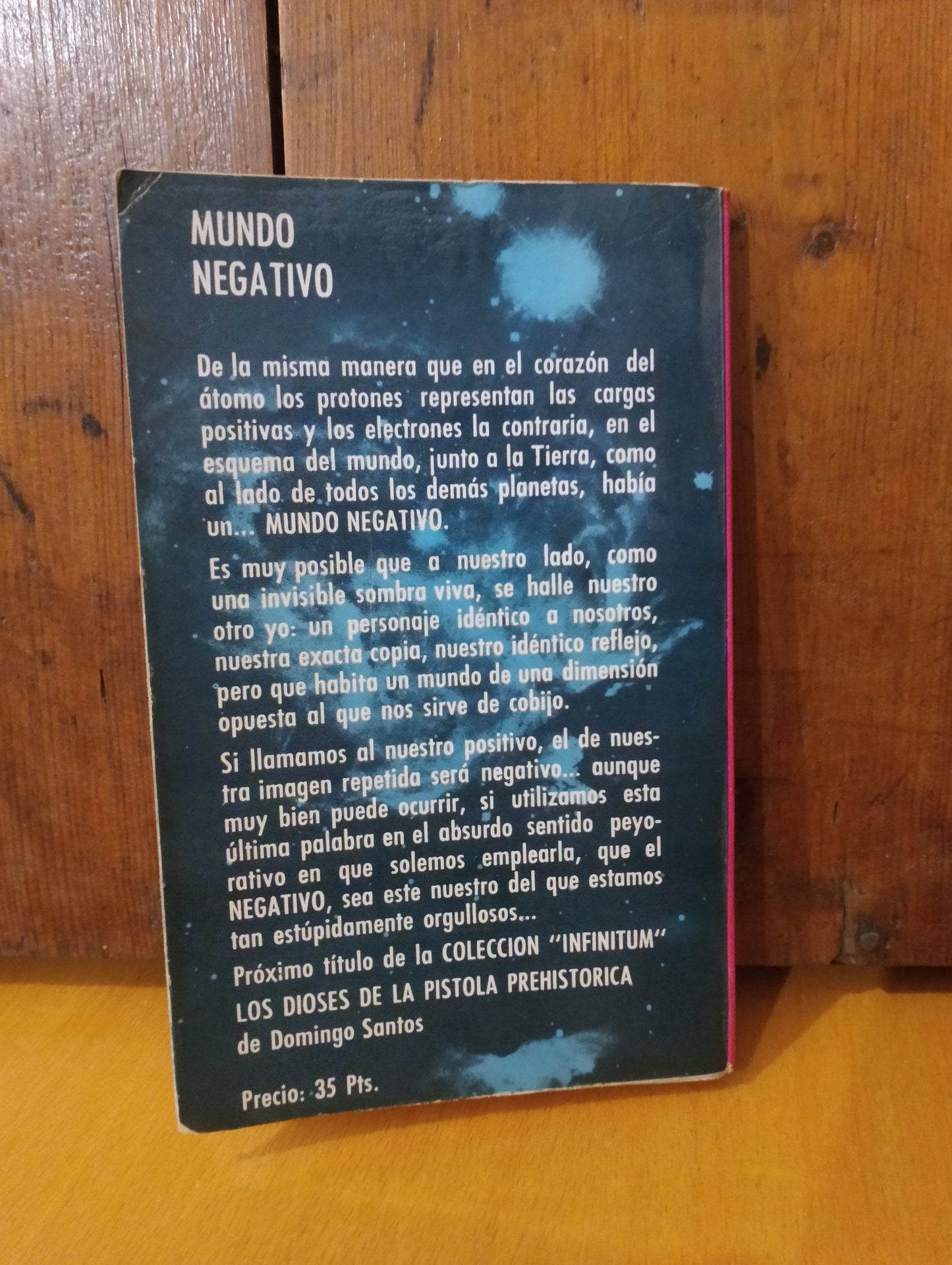 Mundo negativo. Alan Comet