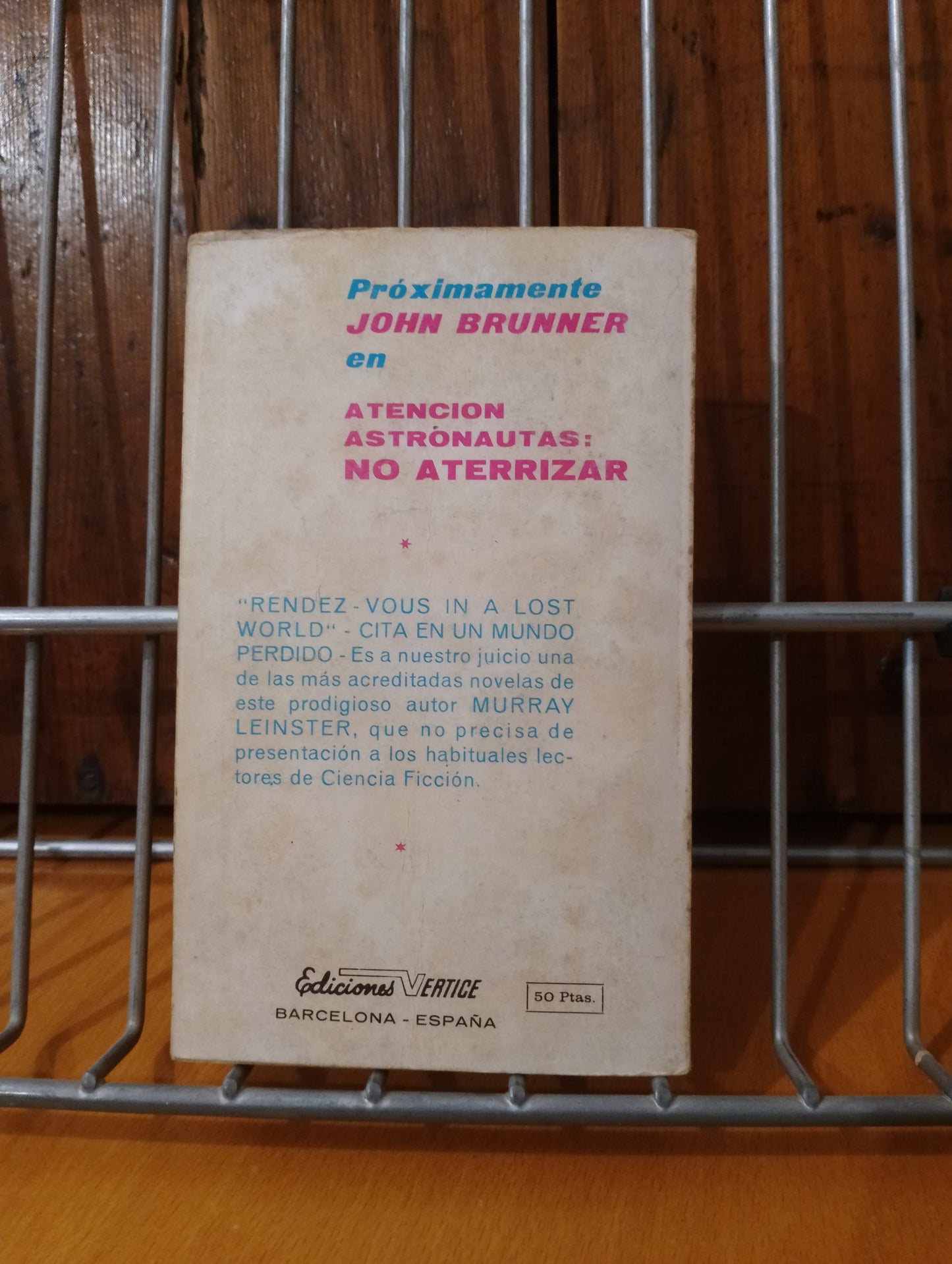 Cita en un mundo perdido. Bertram Chandler