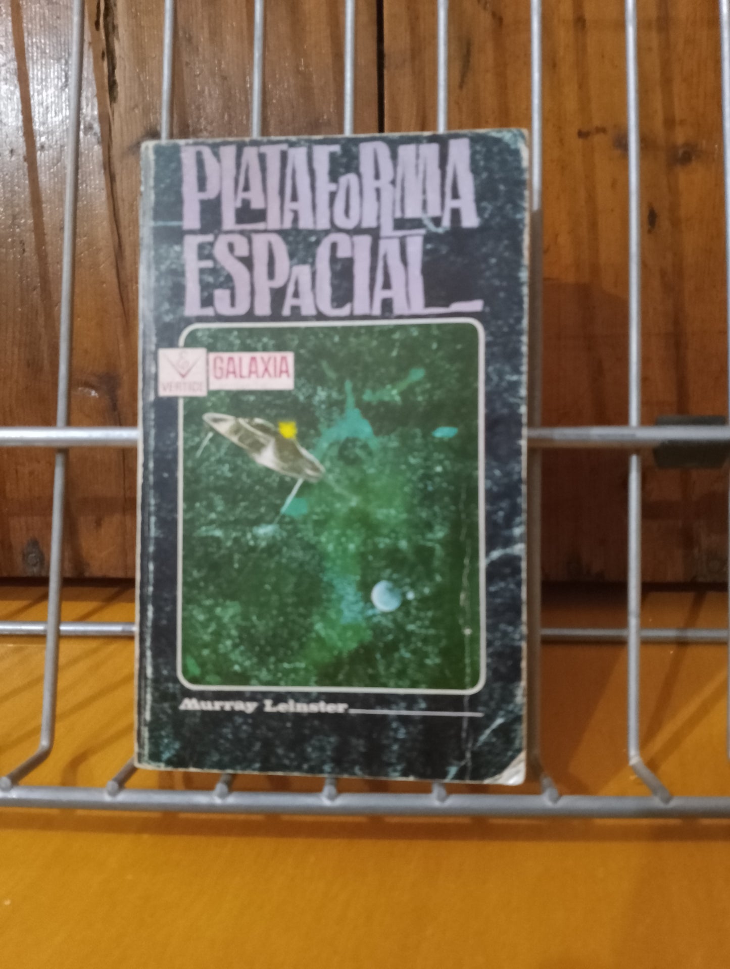 Plataforma espacial. Murray Leinster