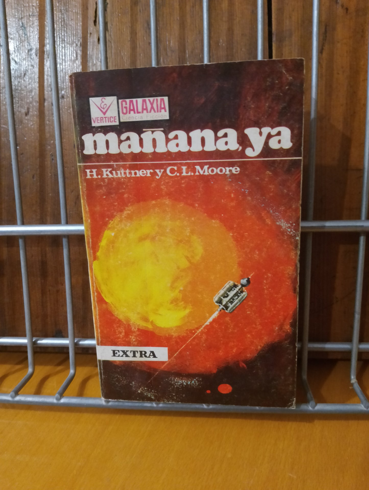 Mañana, ya. H. Kuttner. C. L. Moore