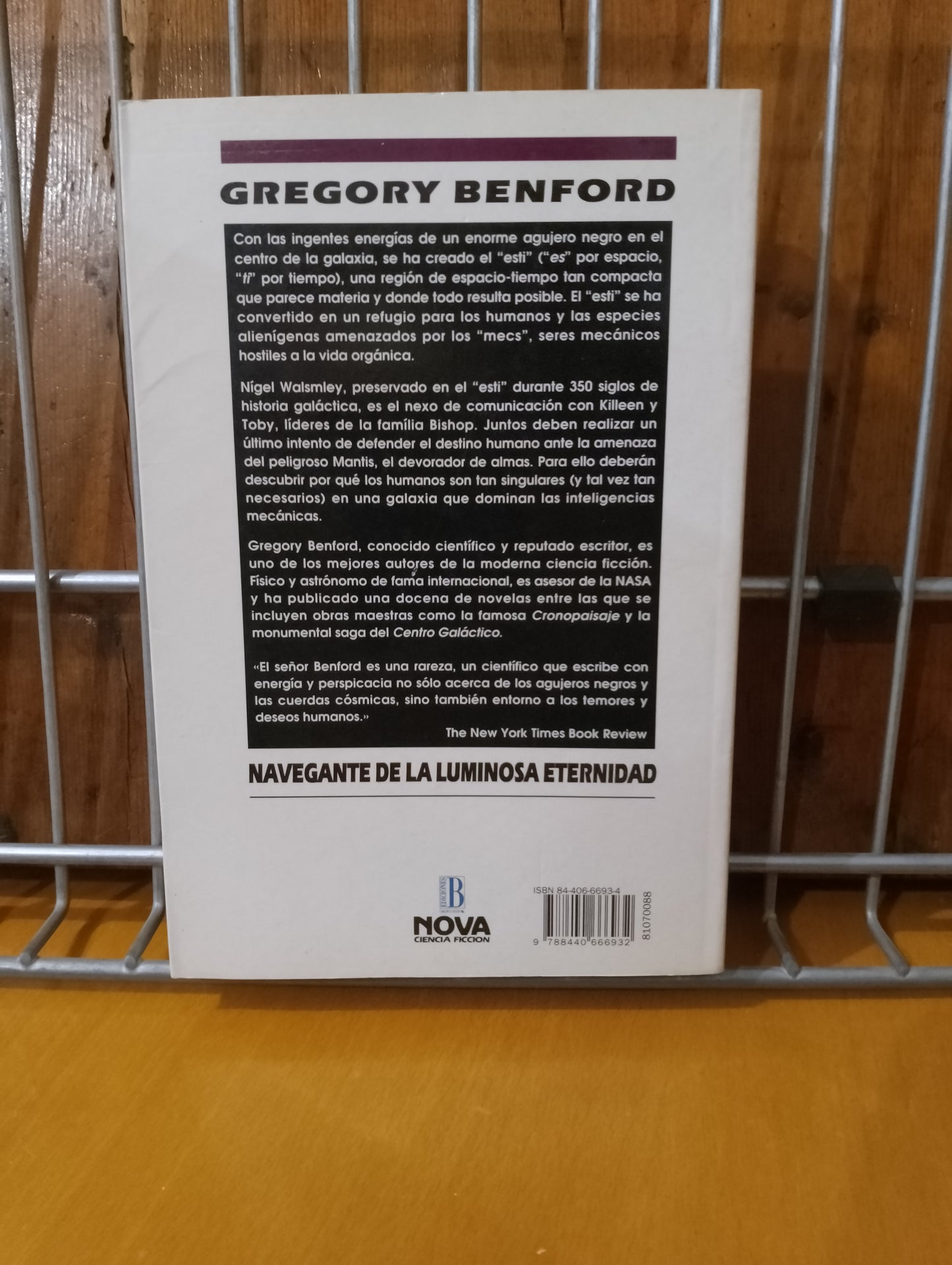 Navegante de la luminosa eternidad. Gregory Benford