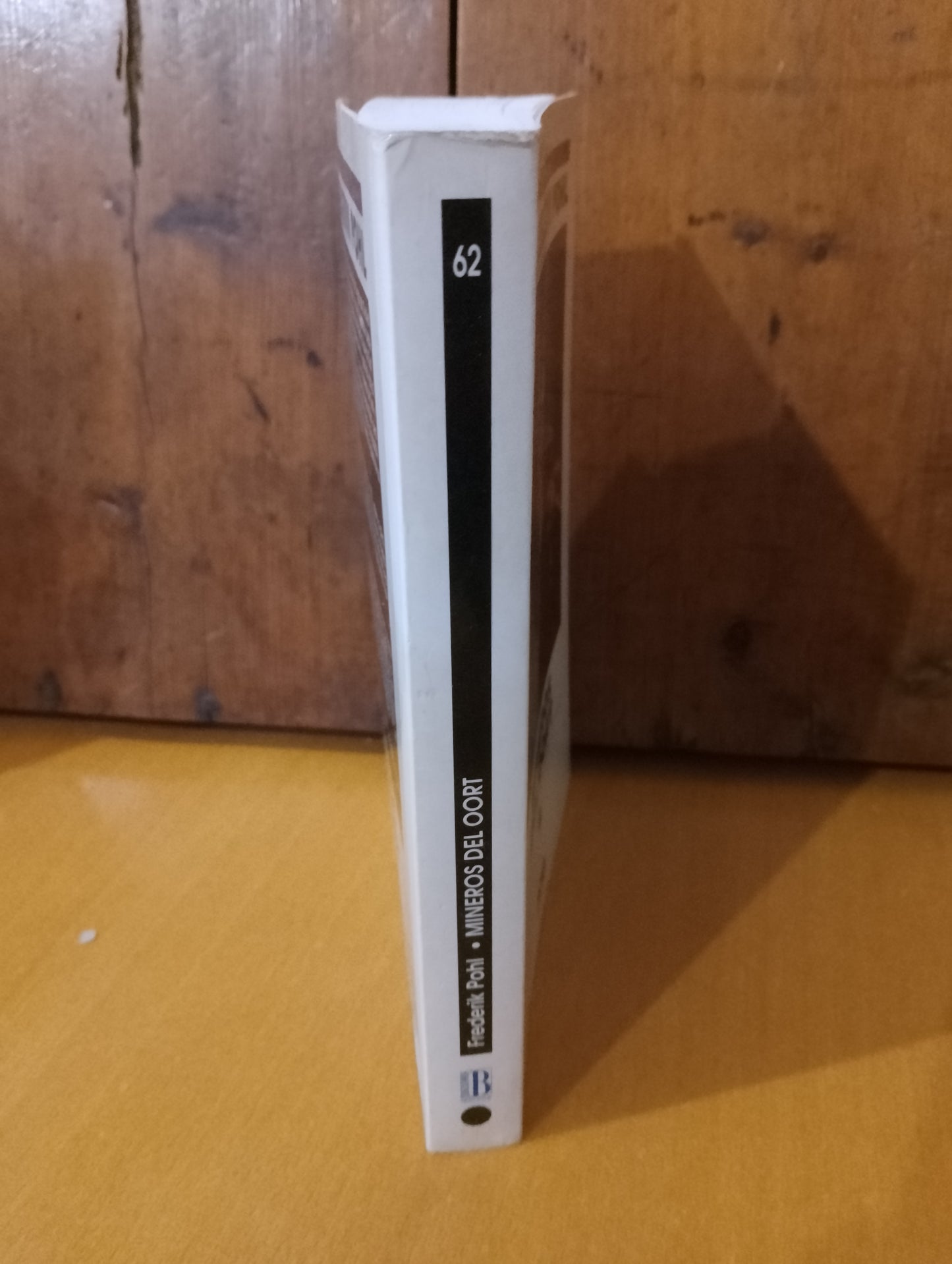 Mineros del Oort. Frederik Pohl