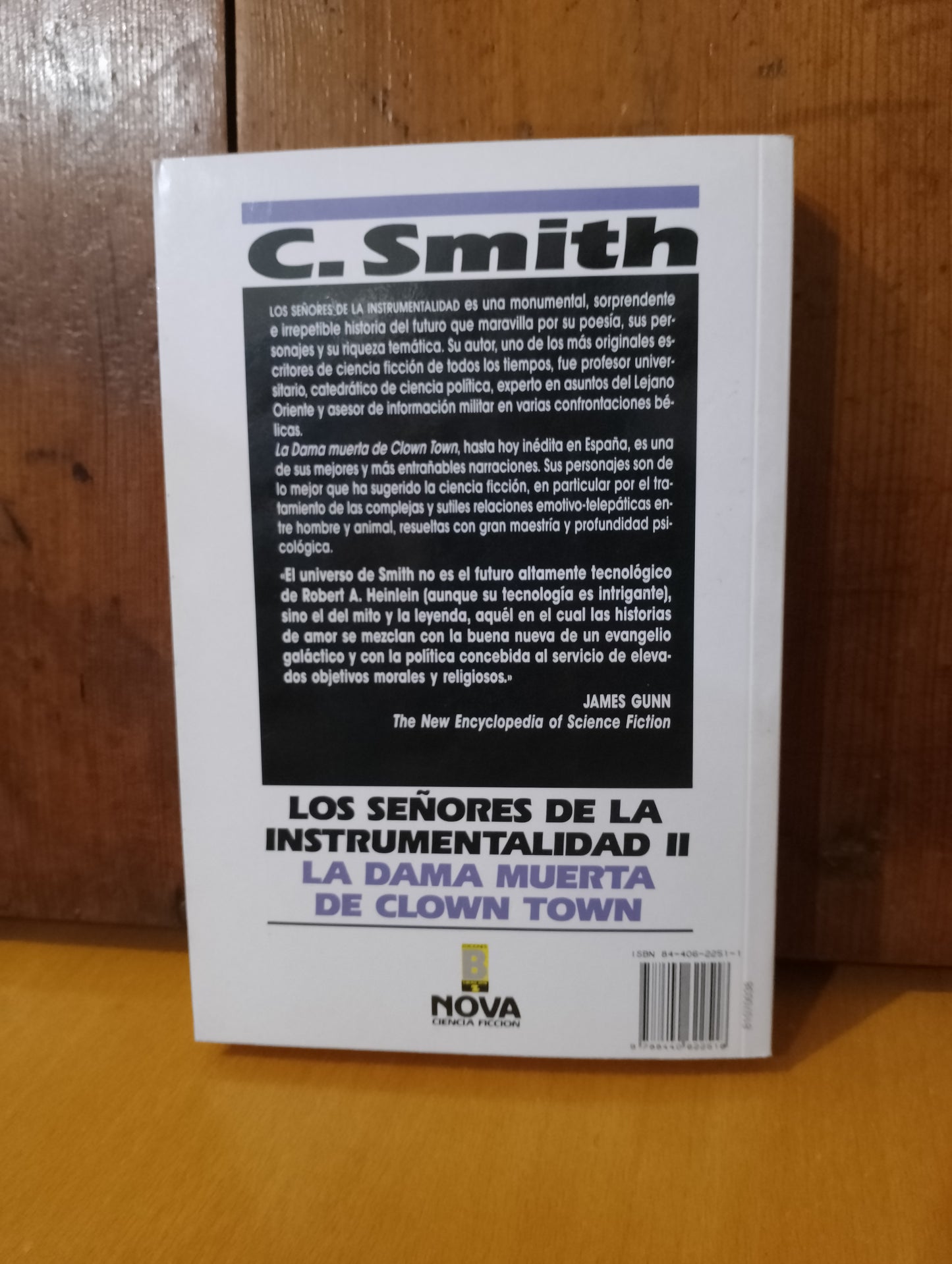 La dama muerta de Clown Town. Cordwainer Smith