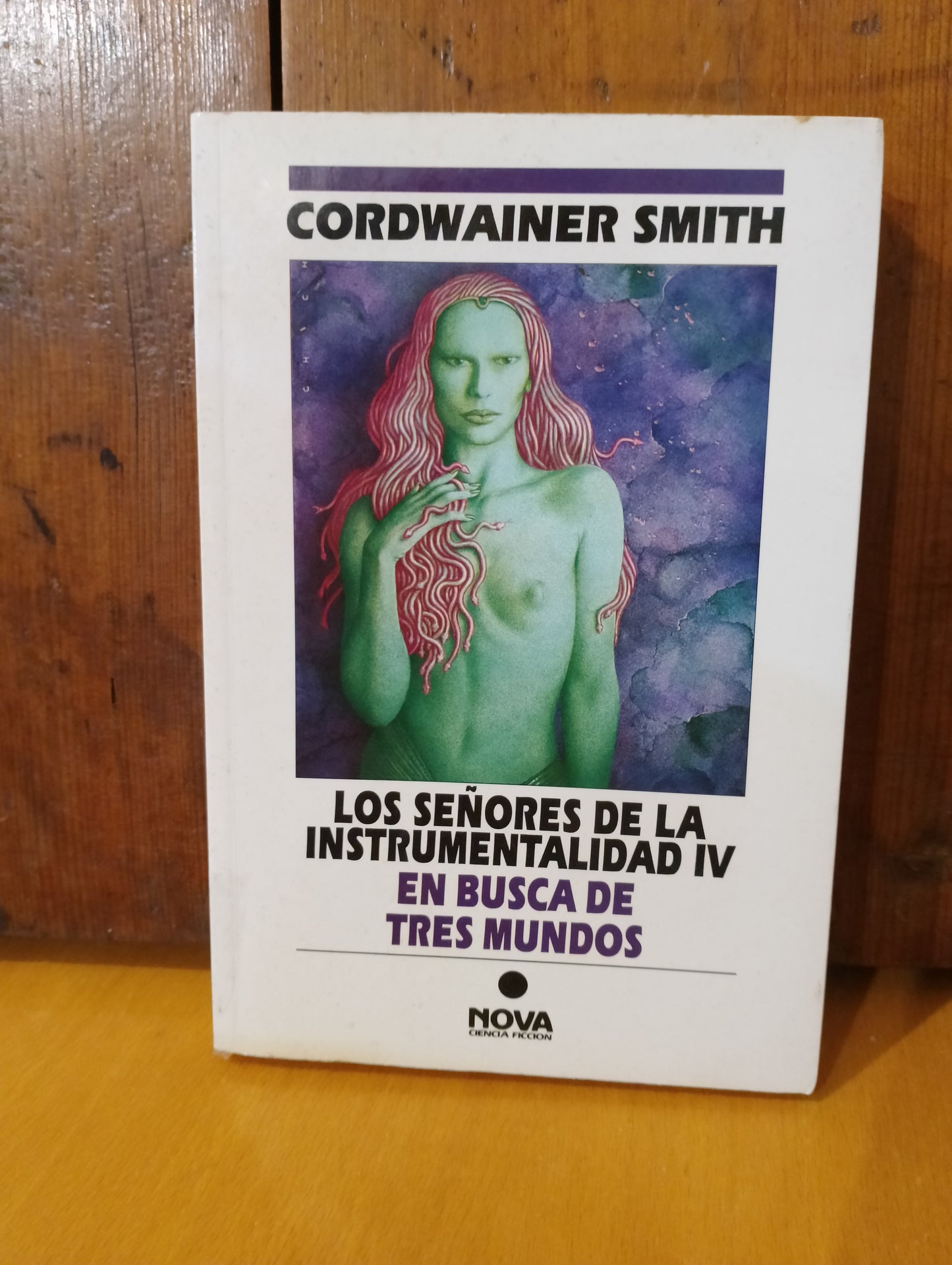En busca de tres mundos. Cordwainer Smith