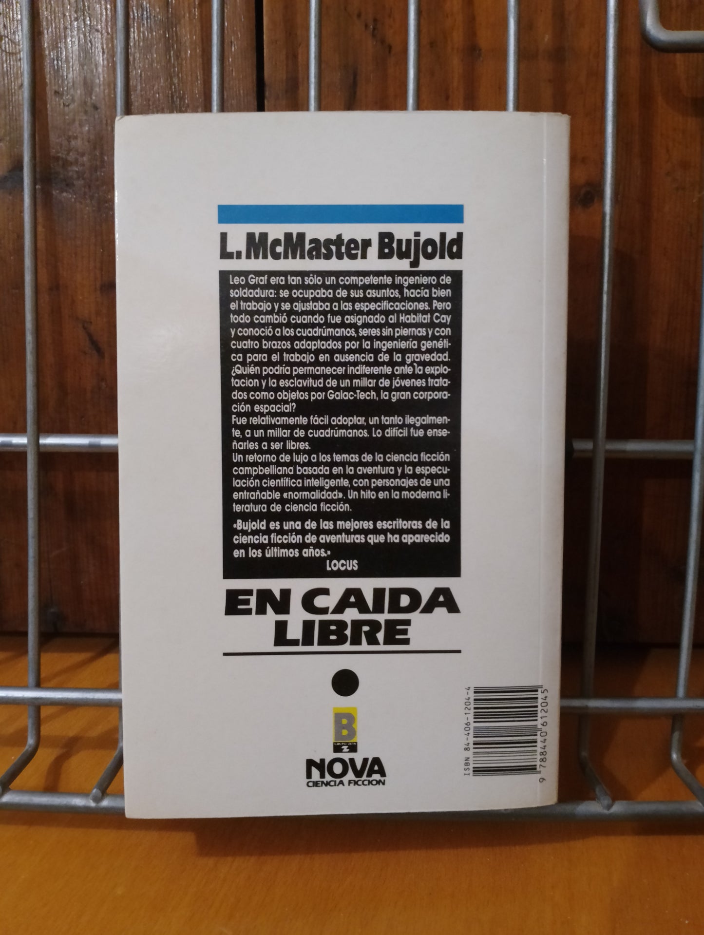 En caída libre. Lois McMaster Bujold