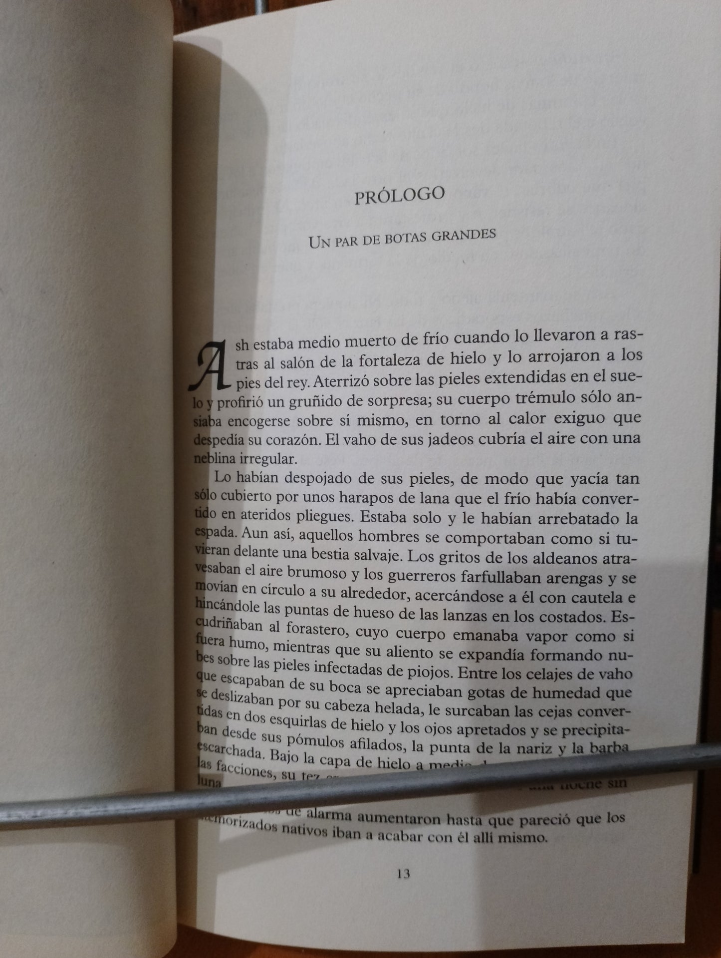 El extraño. Col Buchanan