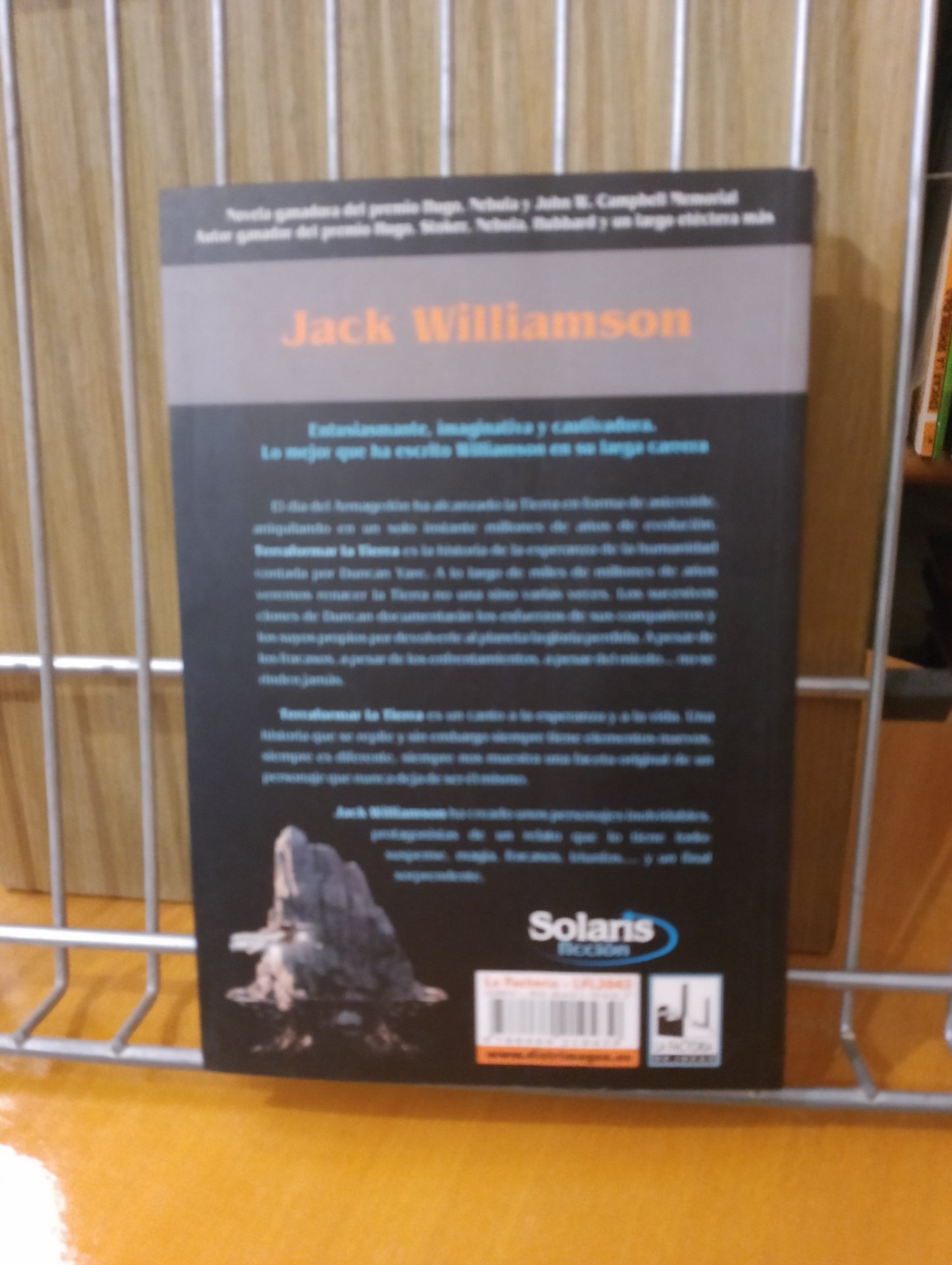 Terraformar la Tierra. Jack Williamson