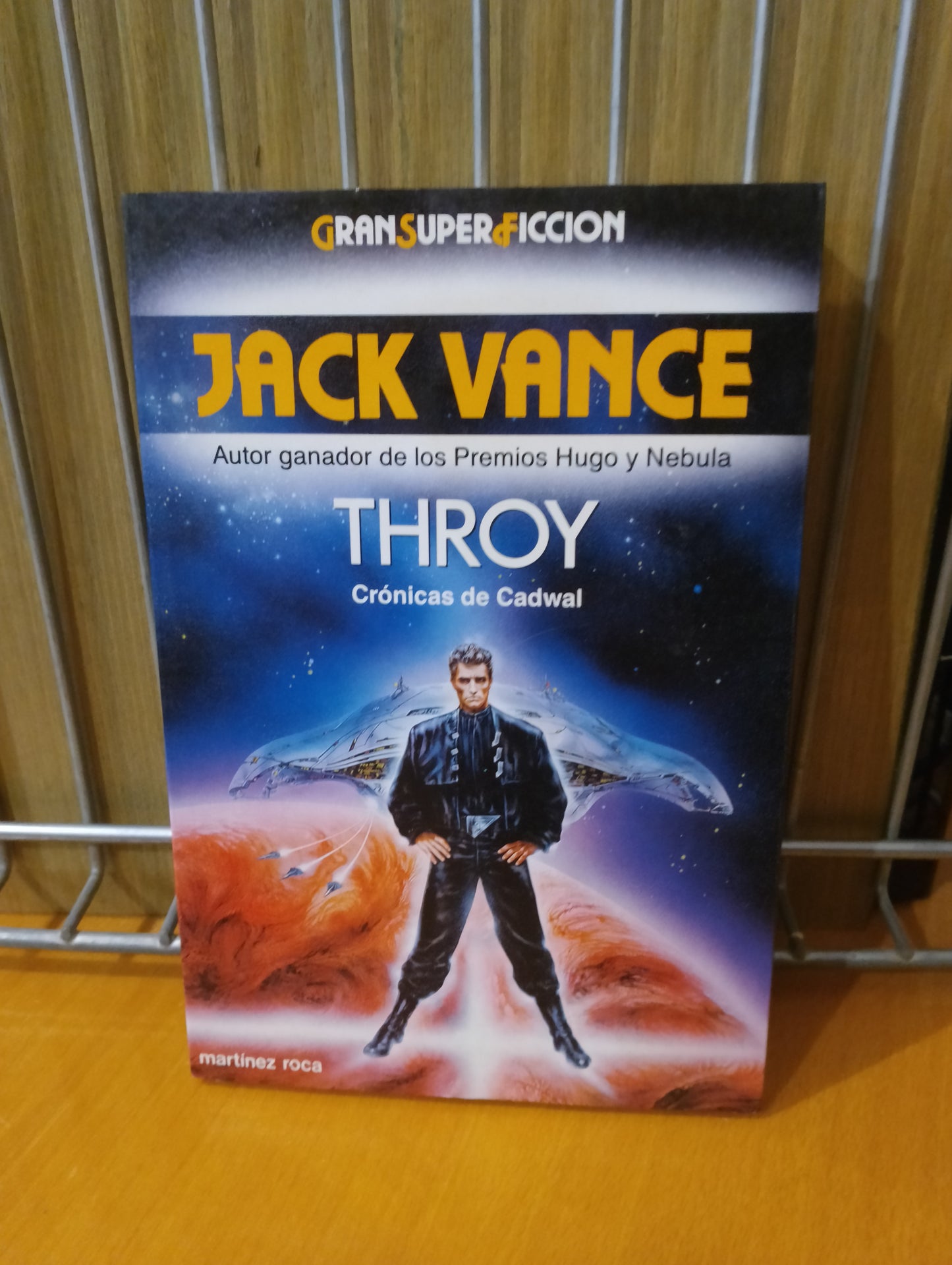 Throy. Crónicas de Cadwal. Jack Vance