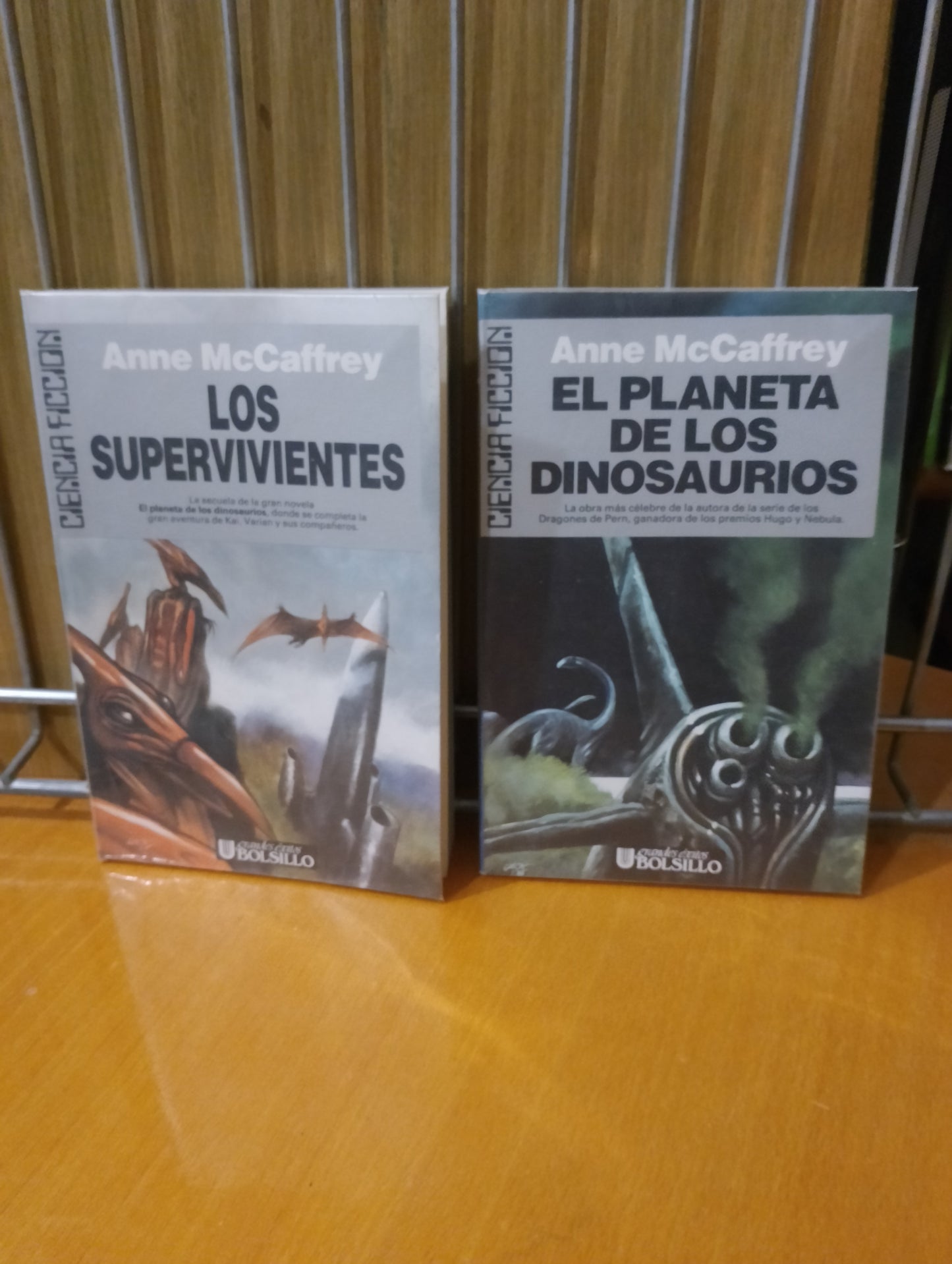 El planeta de los dinosaurios. Los supervivientes. Anne McCaffrey