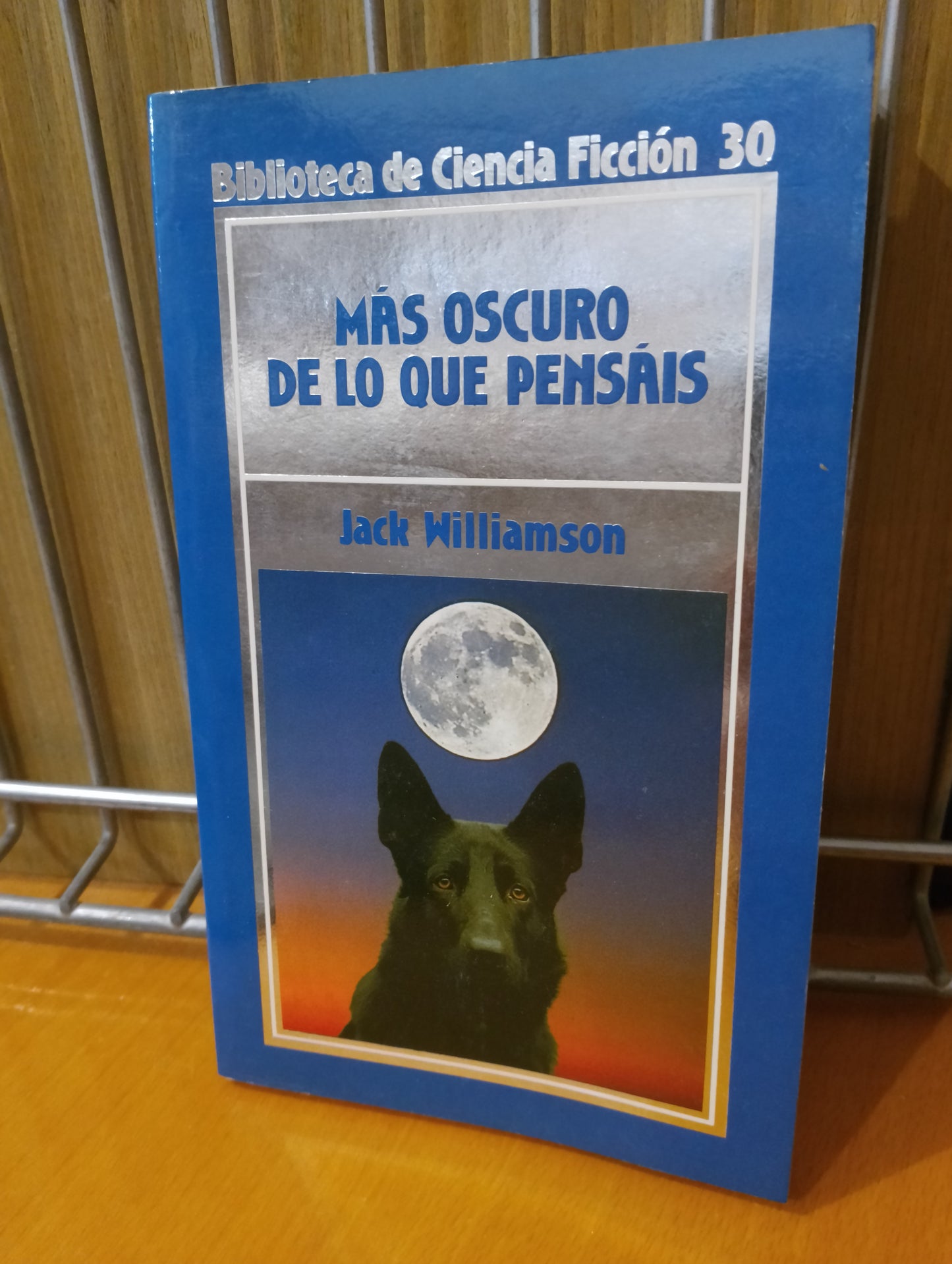 Más oscuro de lo que pensáis. Jack Williamson