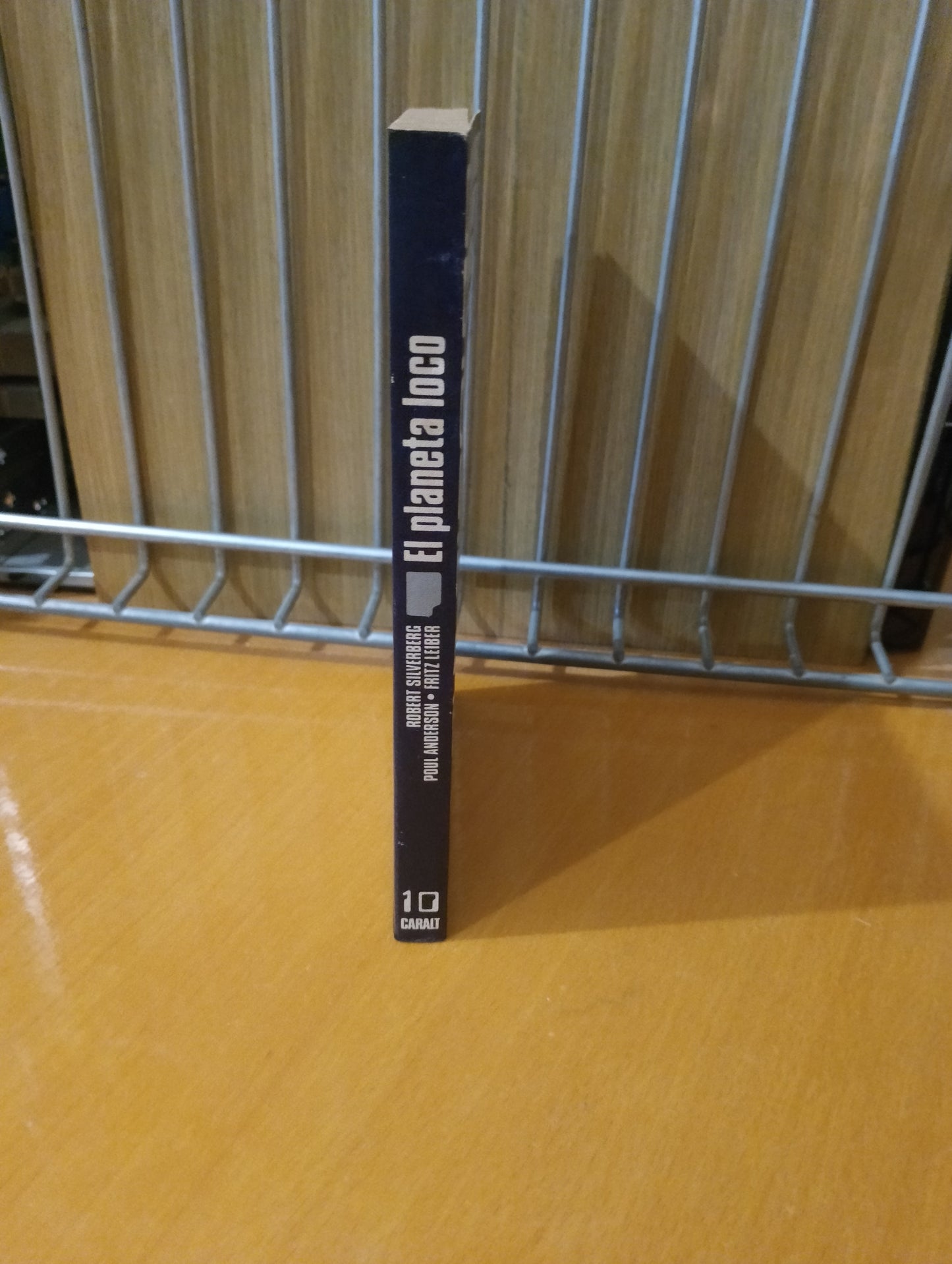 El planeta loco. Robert Silverberg