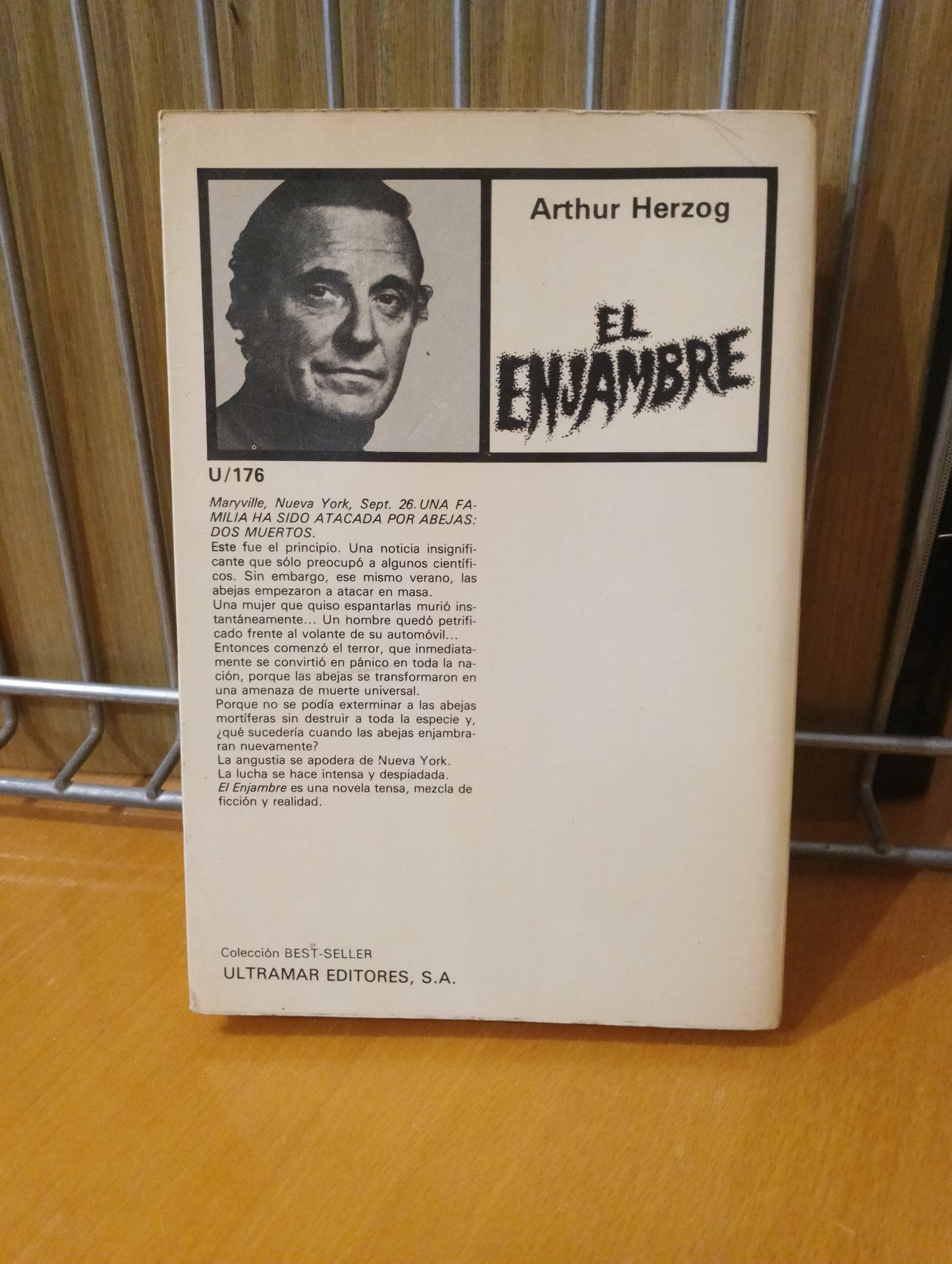 El enjambre. Arthur Herzog