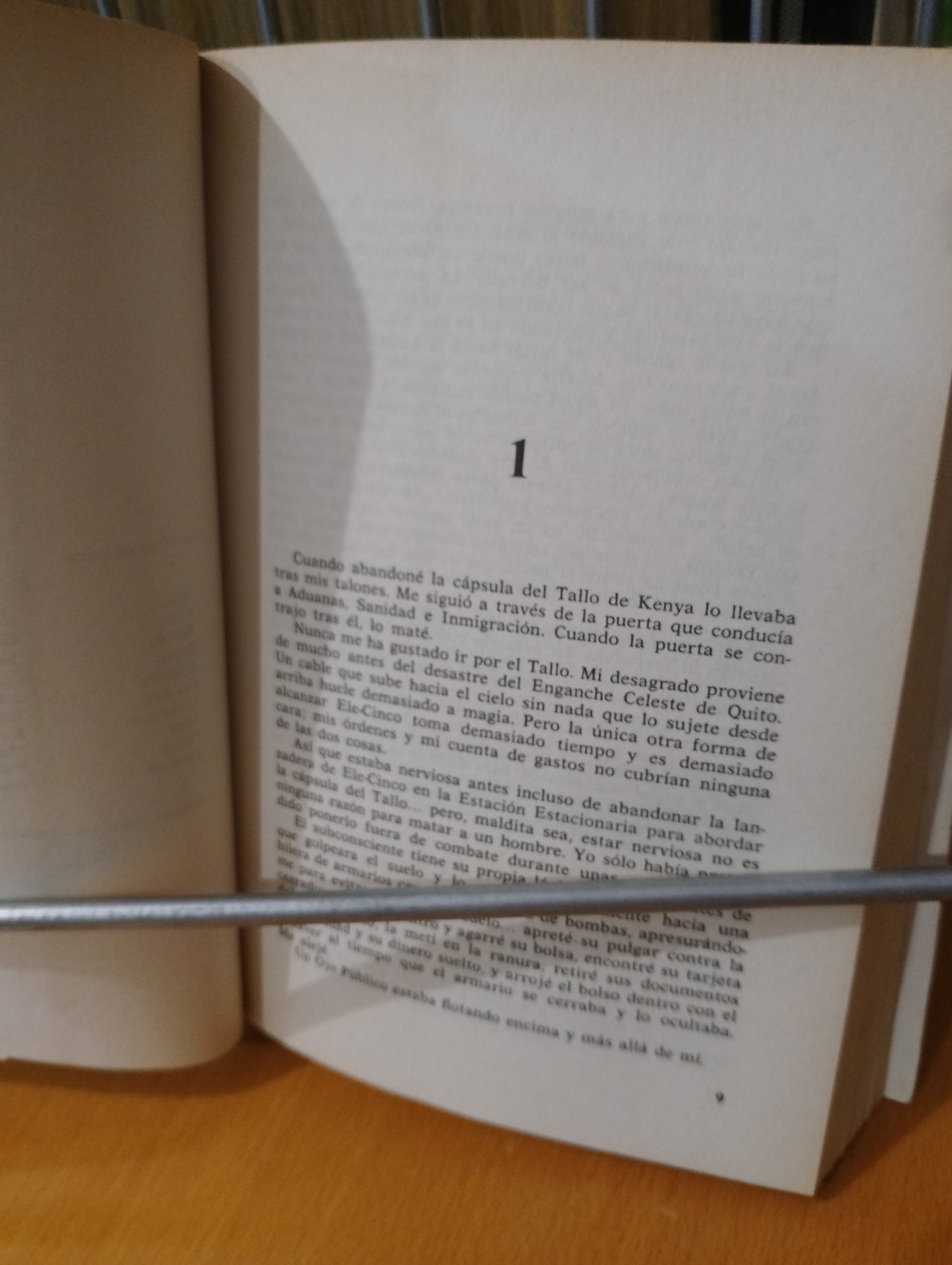 Viernes. Robert A Heinlein