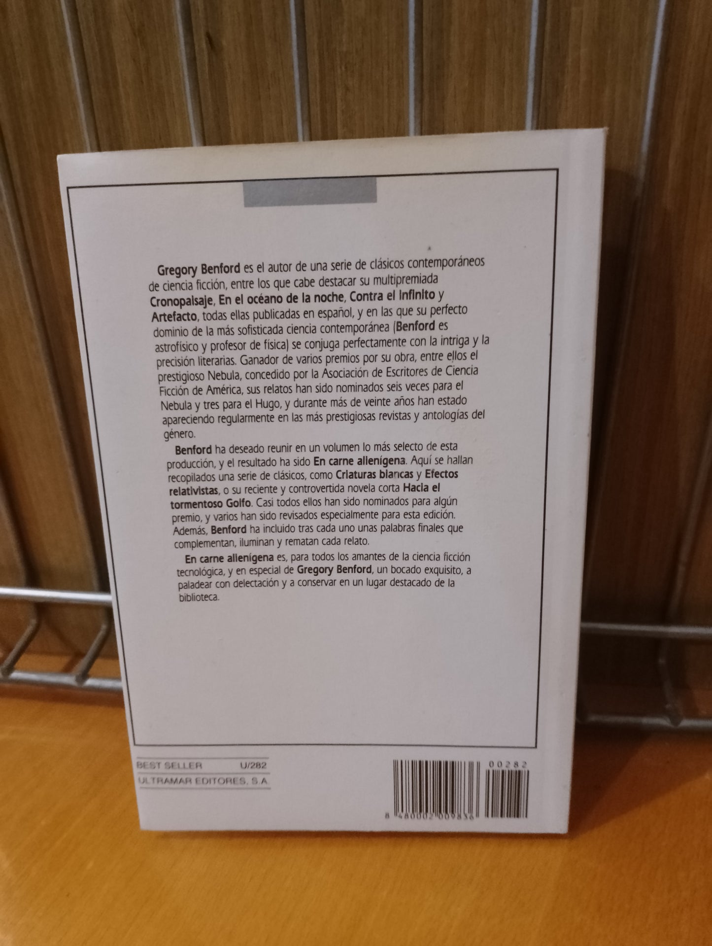 En carne alienígena. Gregory Benford