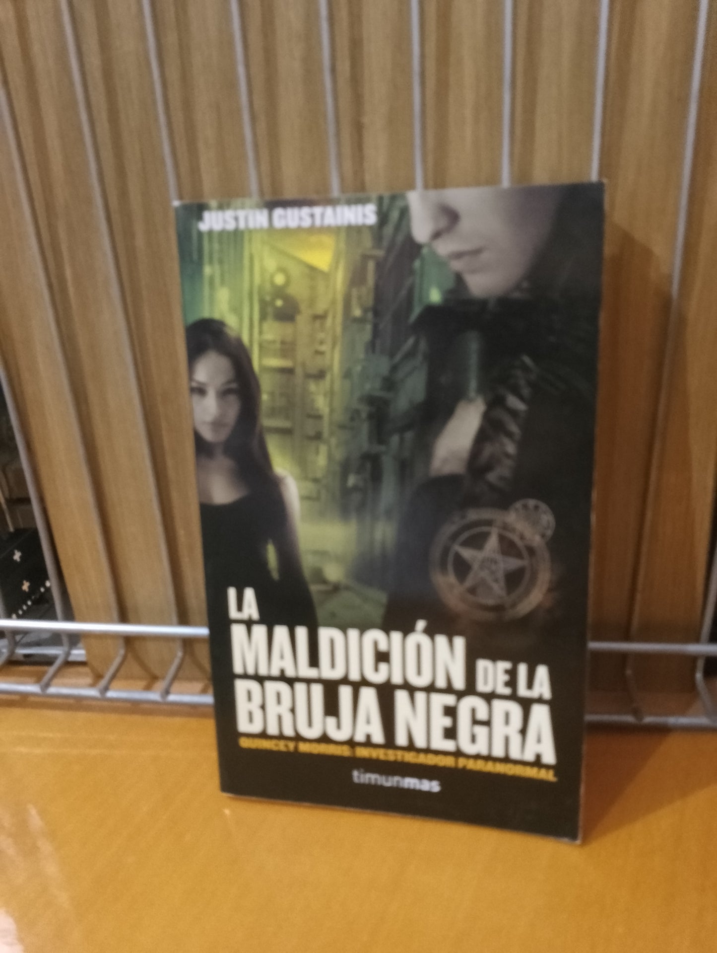 La maldición de la bruja negra. Justin Gustainis