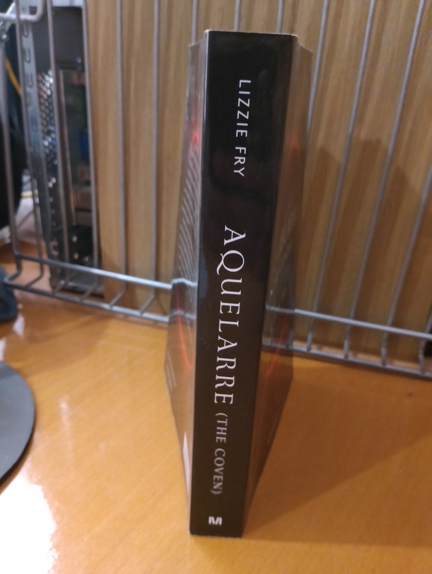Aquelarre. Lizzie Fry