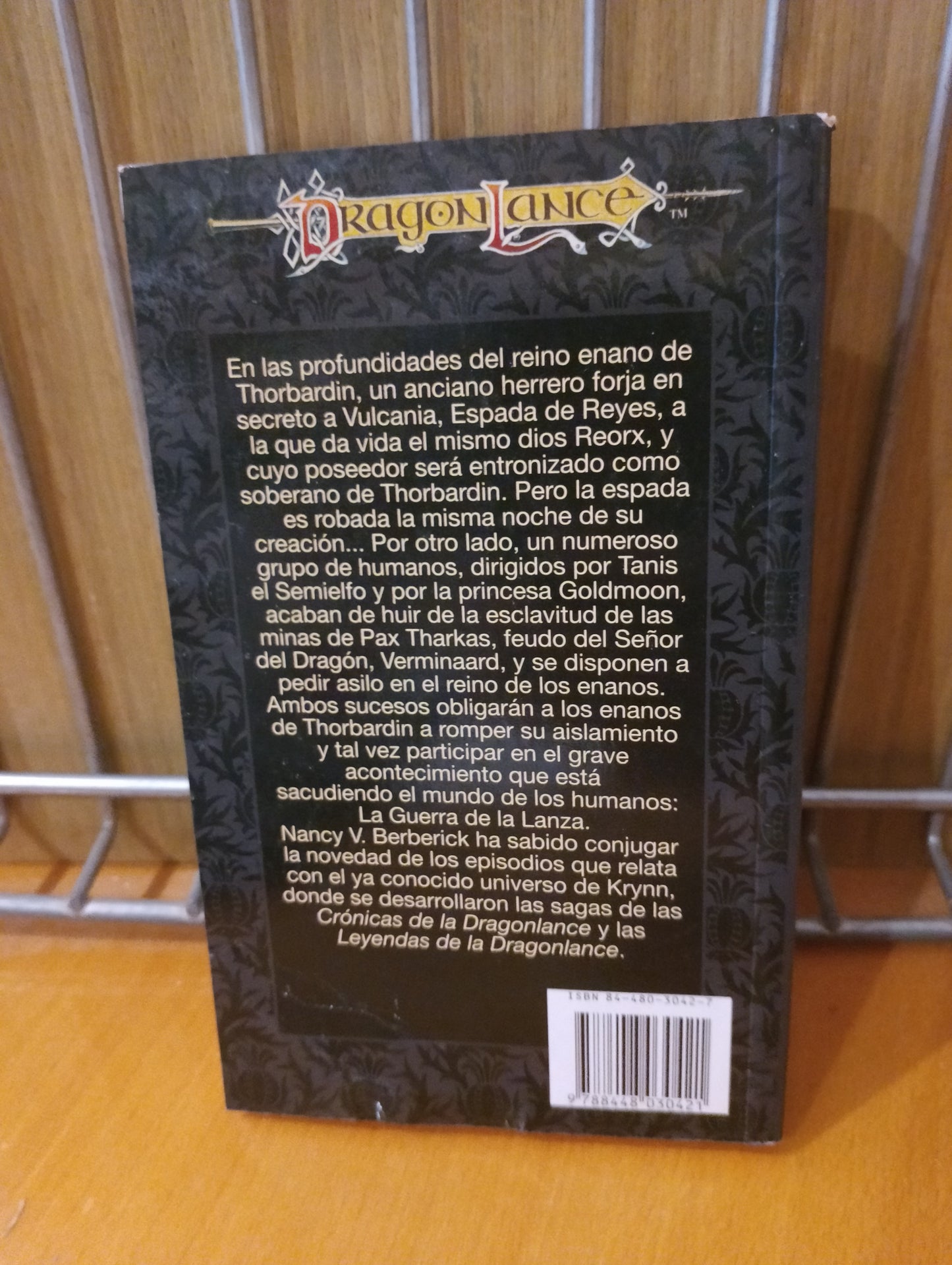 Espada de reyes. Nancy Varían Berberick