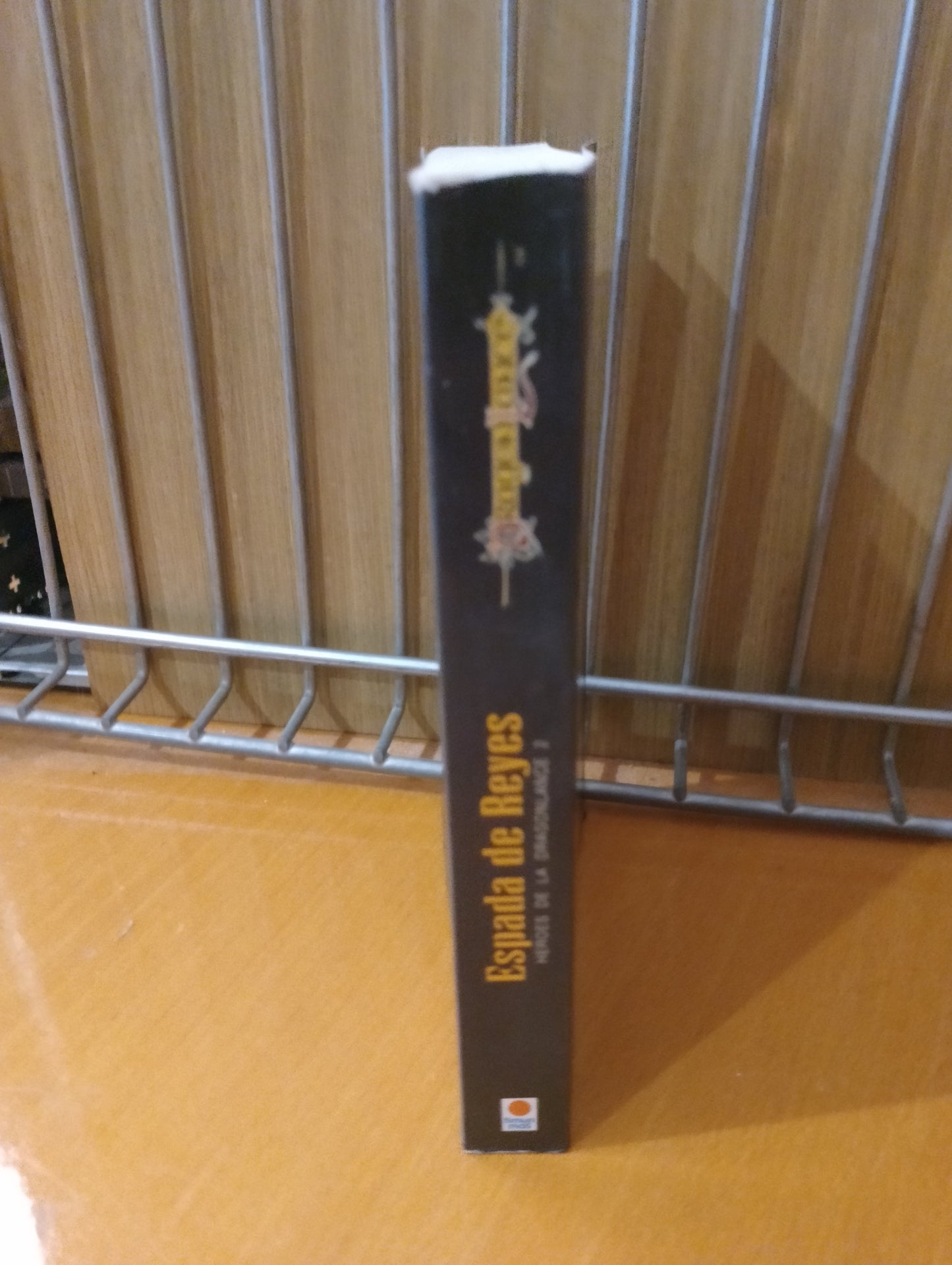 Espada de reyes. Nancy Varían Berberick