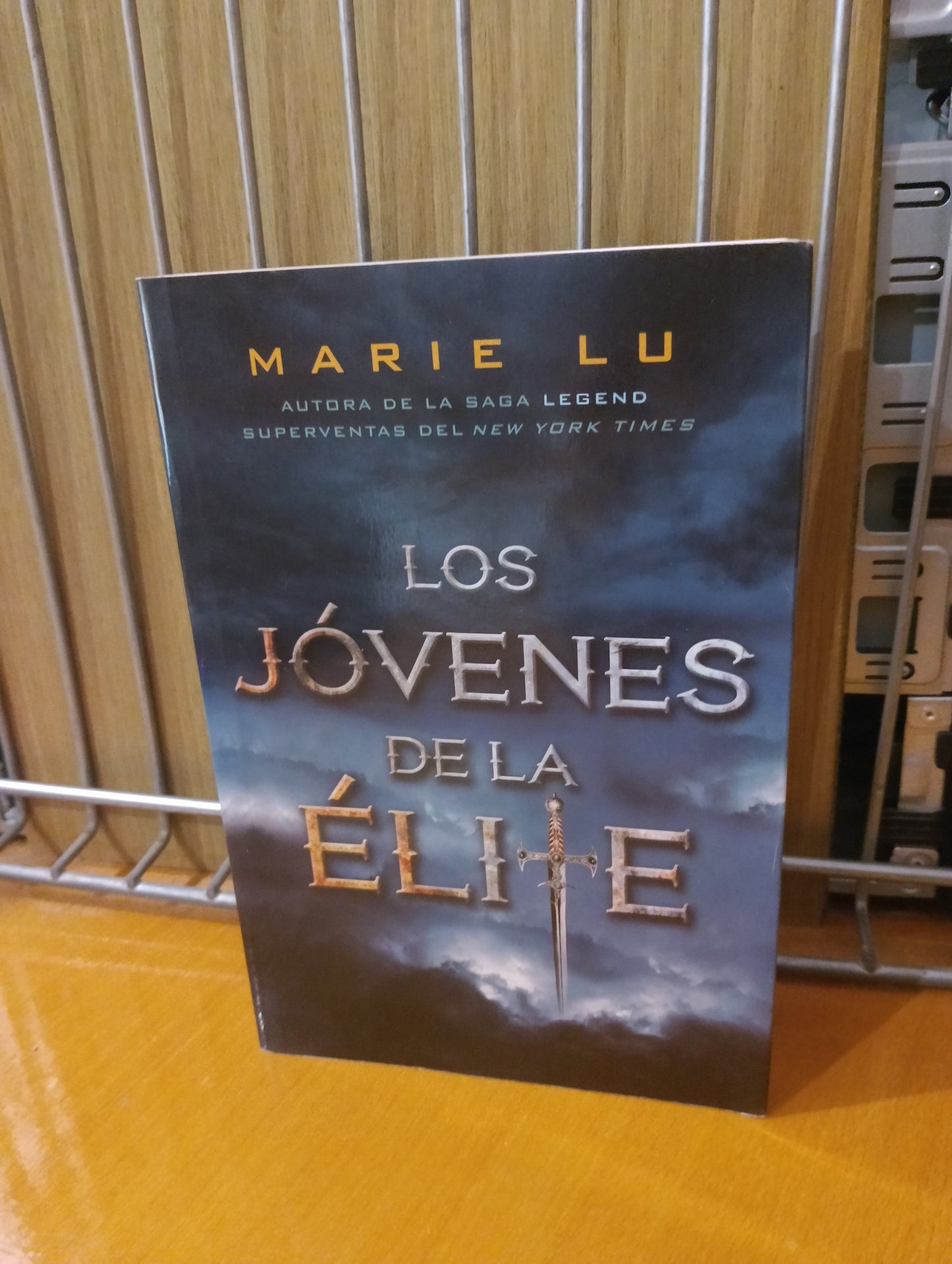 Los jóvenes de la elite. Marie Lu