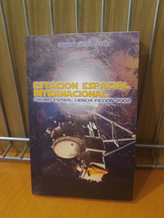 Estación espacial internacional. Varios autores