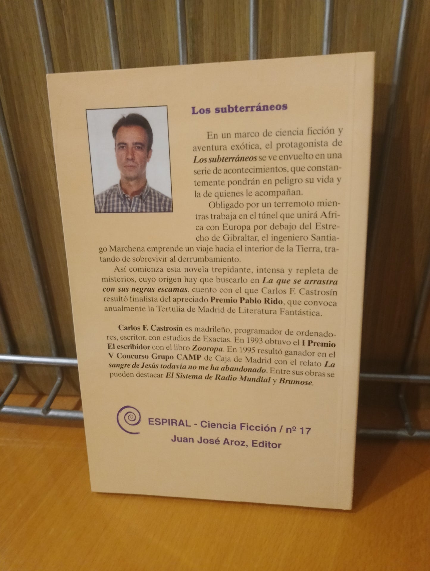 Los subterráneos. Carlos F. Castrosín