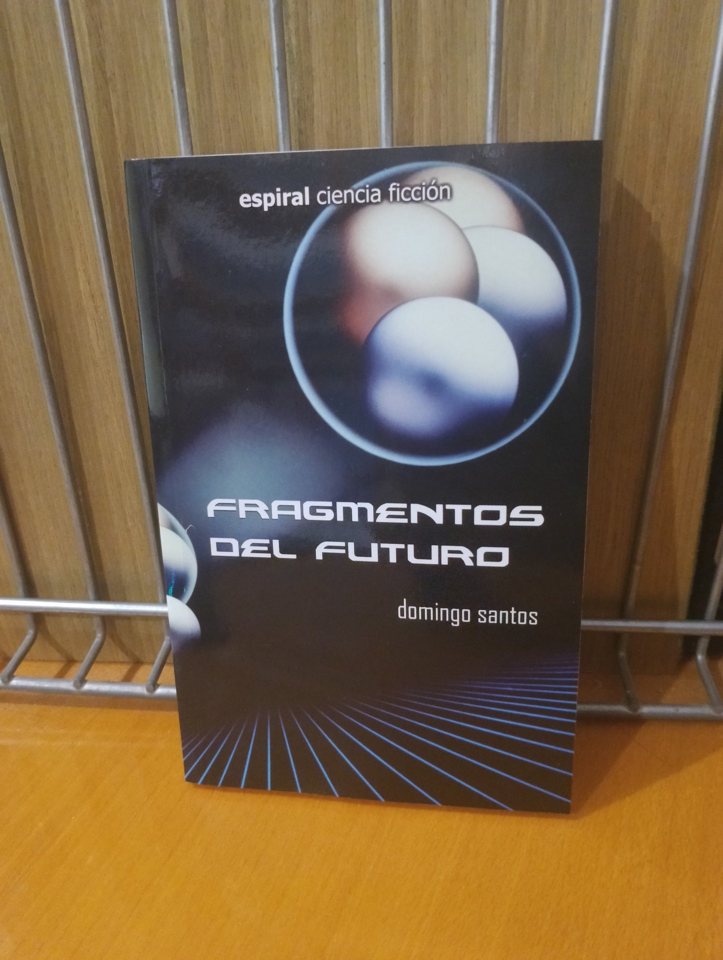 Fragmentos del futuro. Domingo Santos