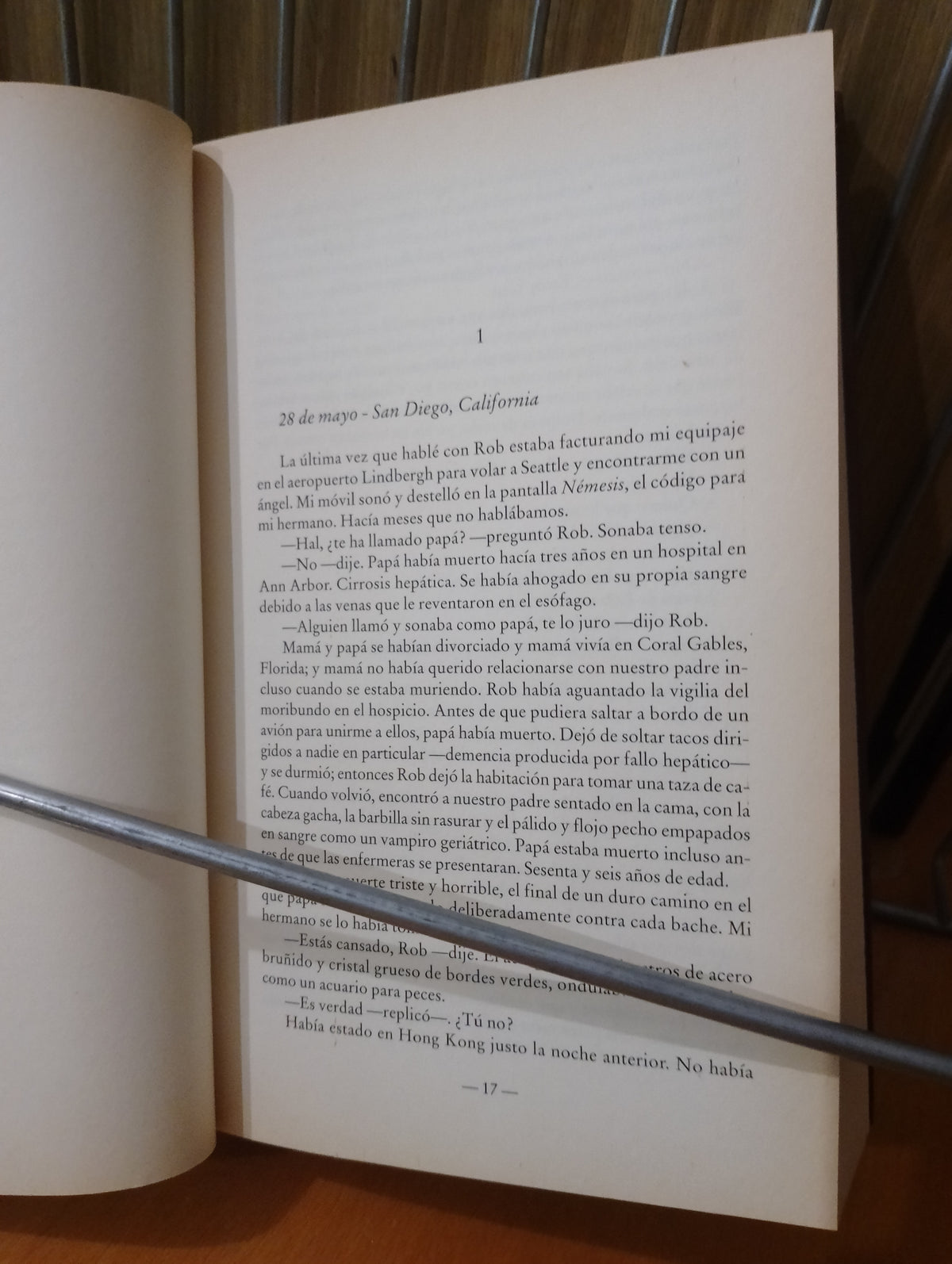 Vitales. Greg Bear