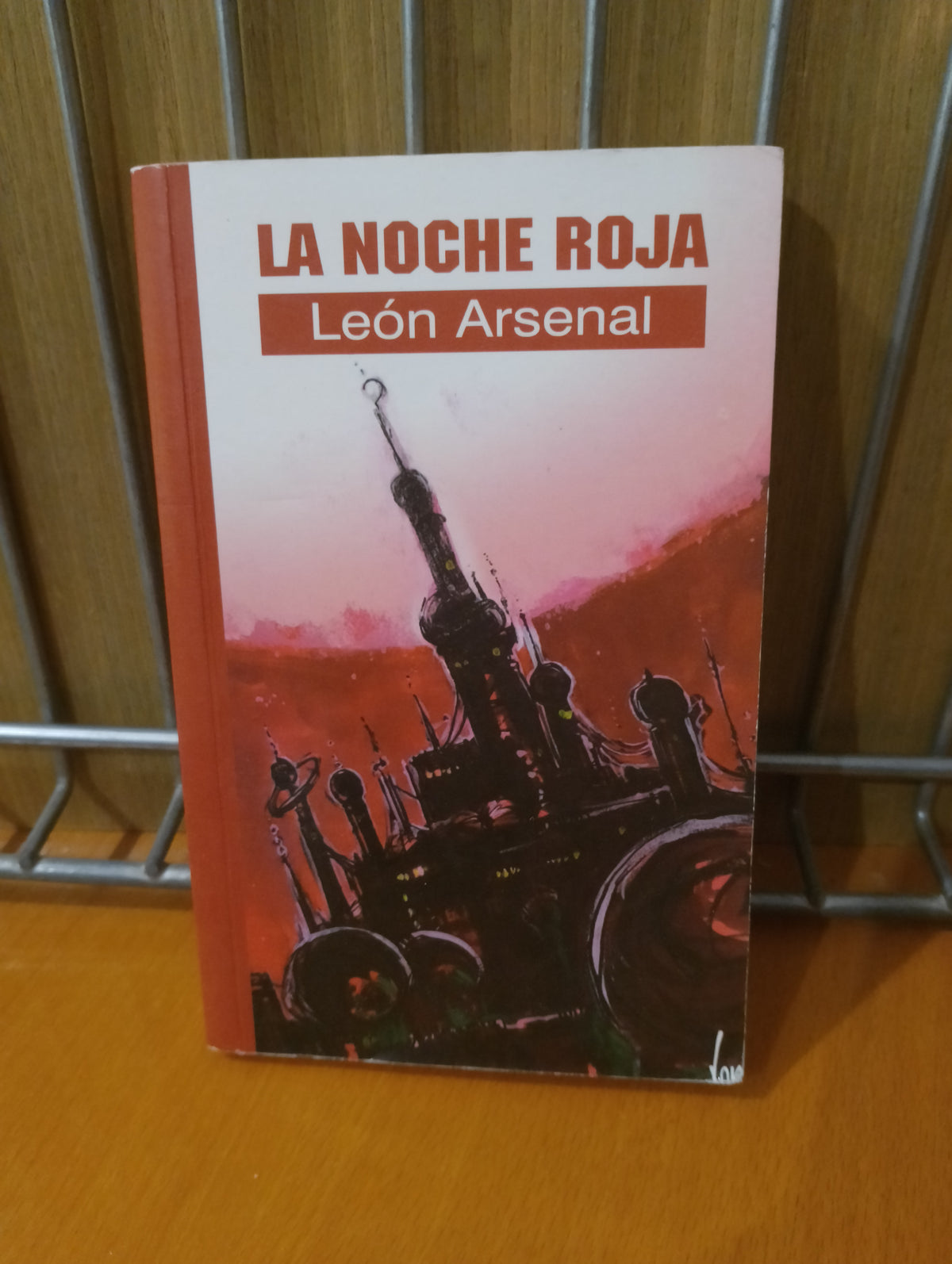La noche roja. León Arsenal