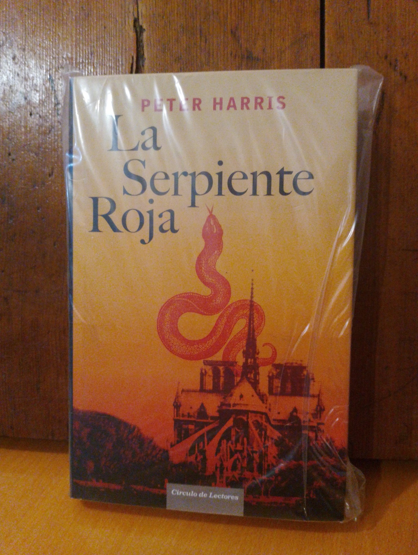 La serpiente roja. Peter Harris