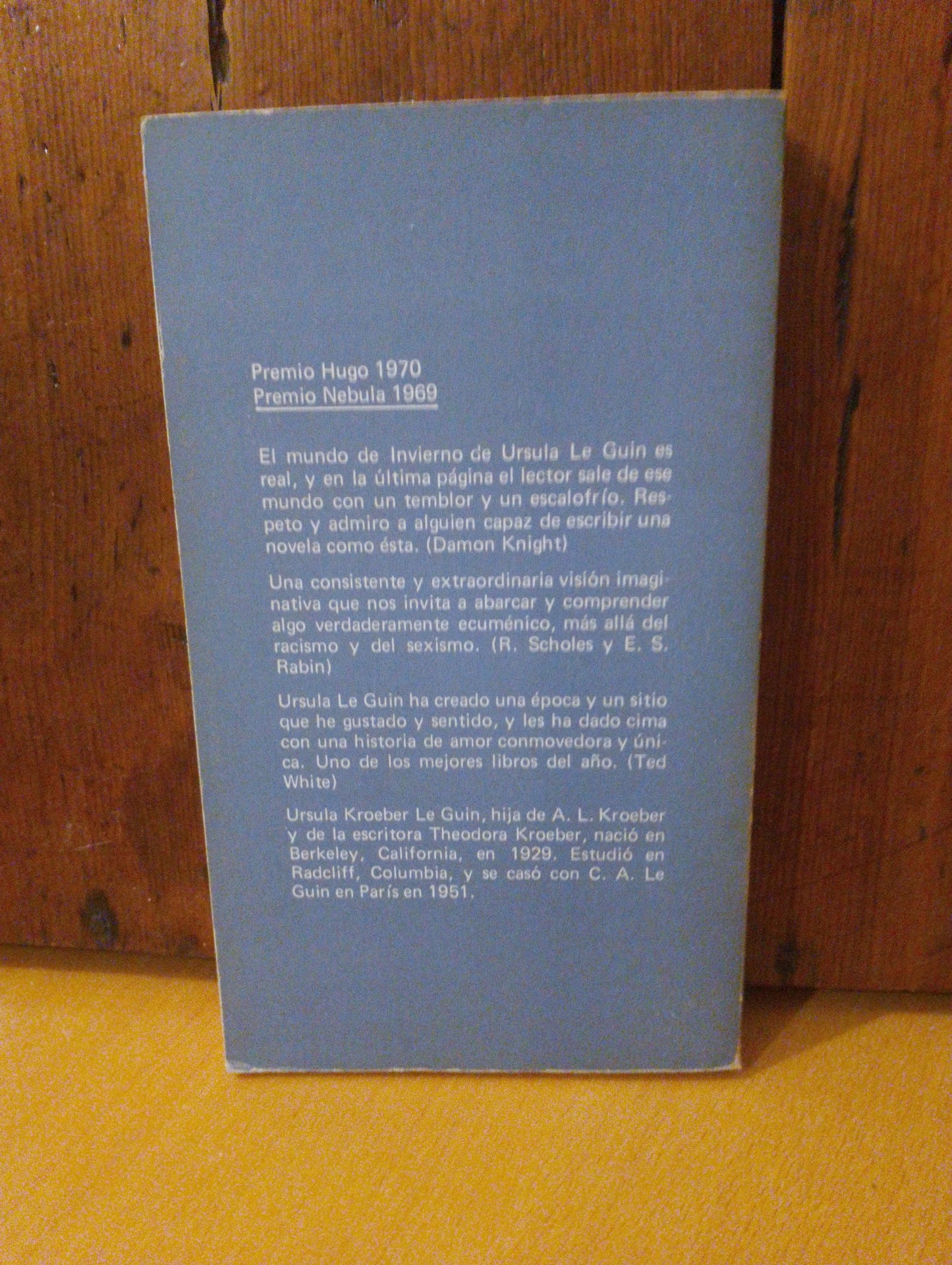 La mano izquierda de la oscuridad. Úrsula k. Le Guin