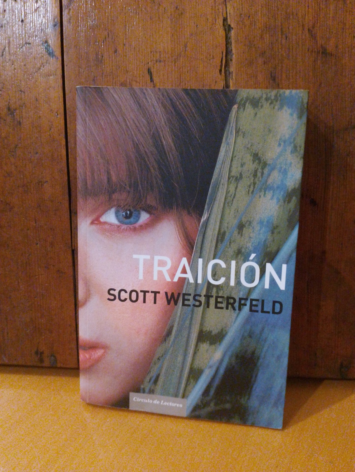 Traición. Scott Westerfeld