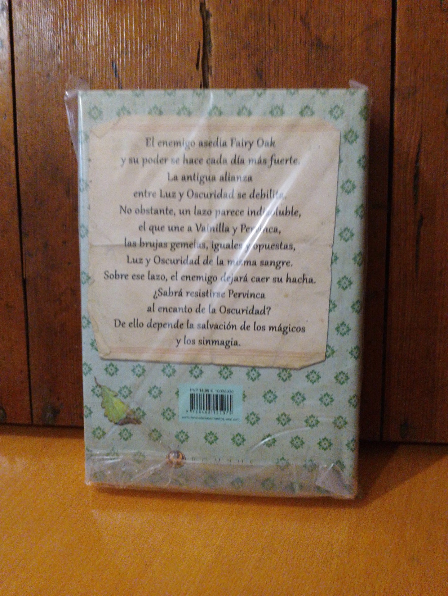 El encanto de la oscuridad. Fairy Oak. Elisabetta Gnone