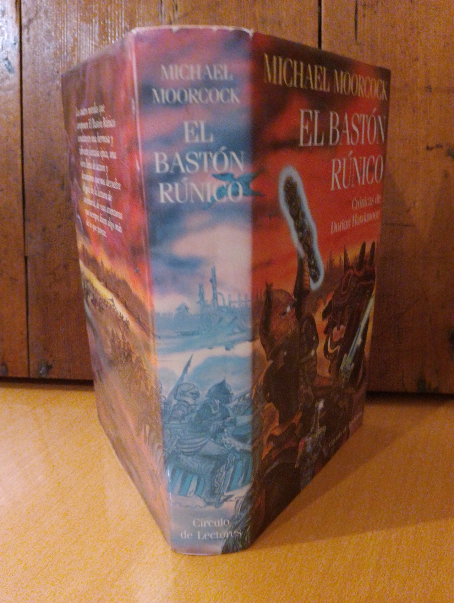 El bastón Rúnico. Michael Moorcock