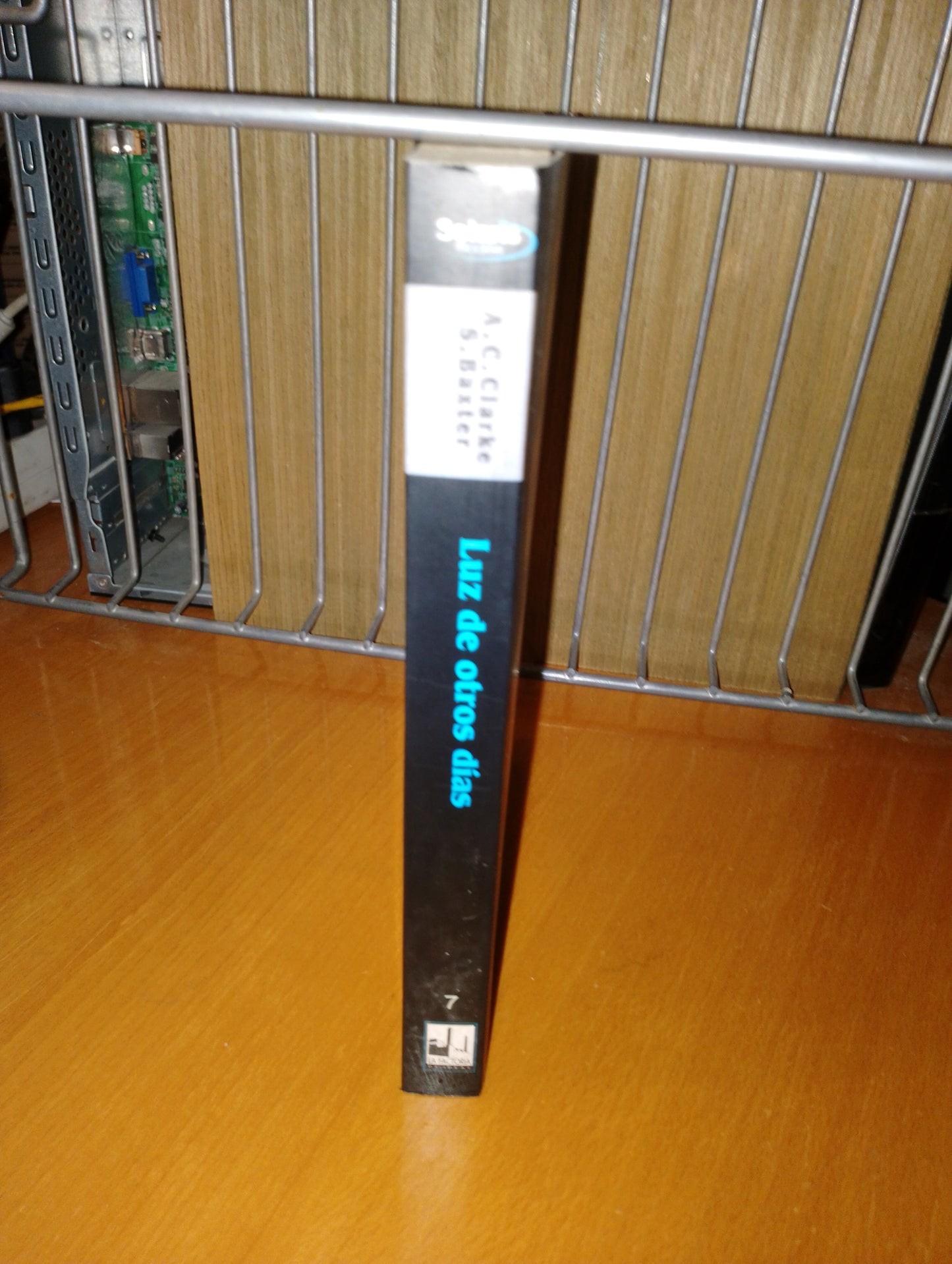 Luz de otros días. Arthur C Clarke. Stephen Baxter